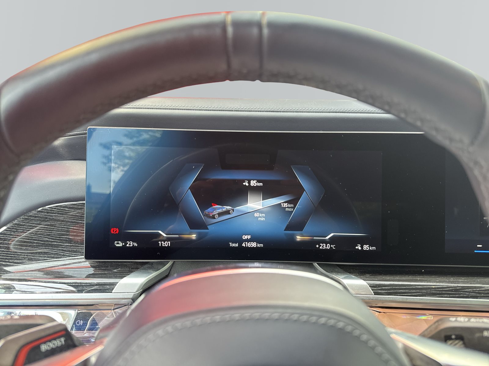BMW i7 2023 — imagine 15