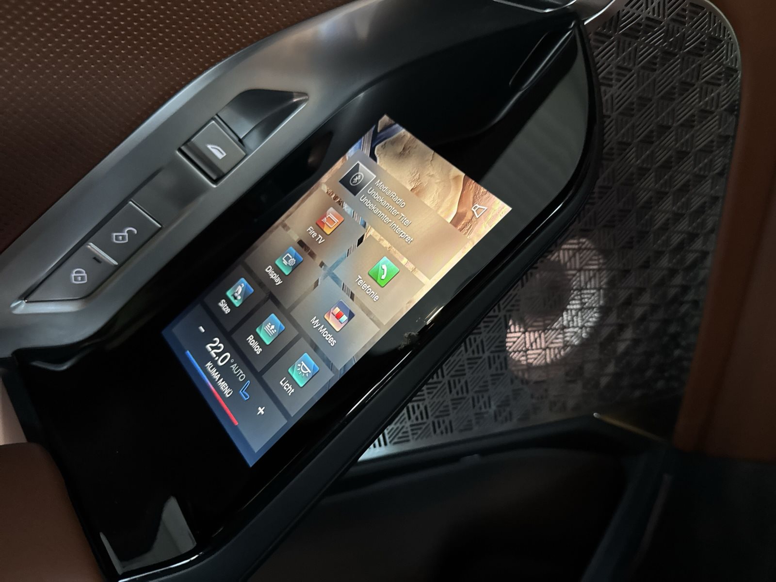BMW i7 2023 — imagine 19