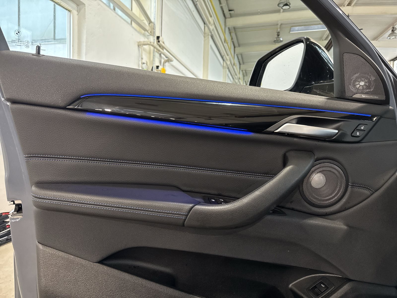 BMW X2 2023 — imagine 18