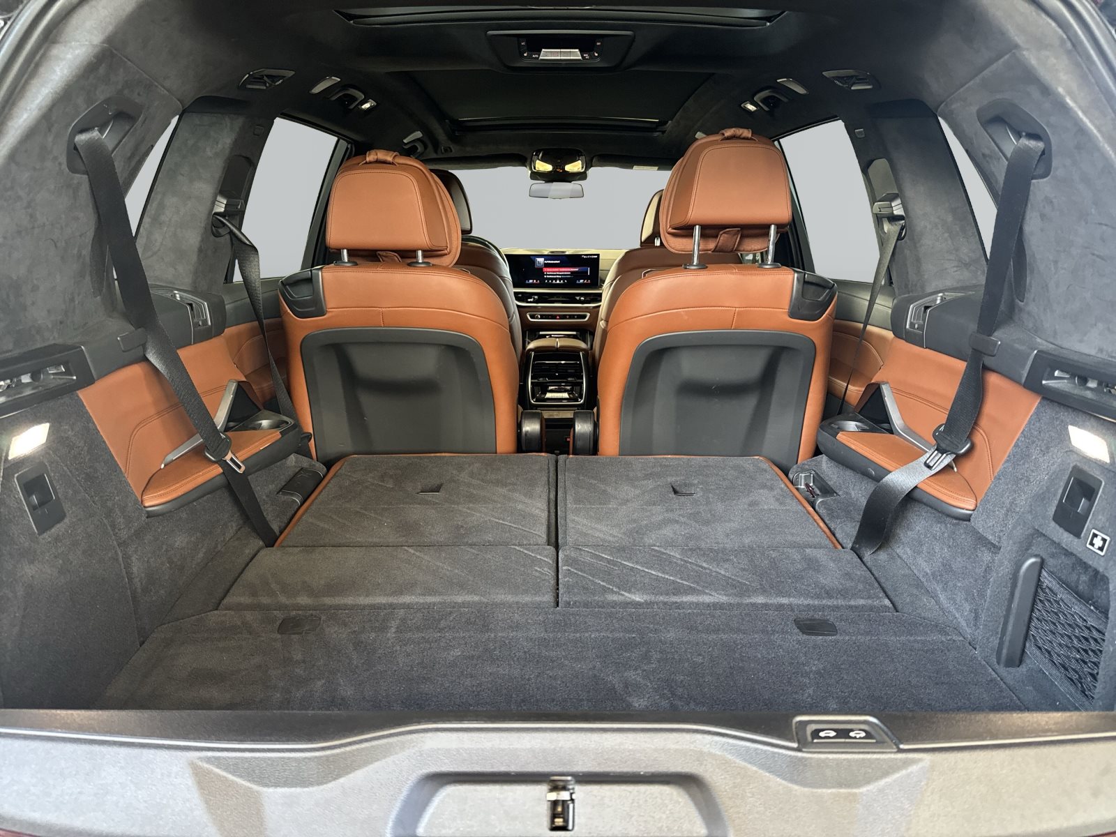 BMW X7 2023 — imagine 16