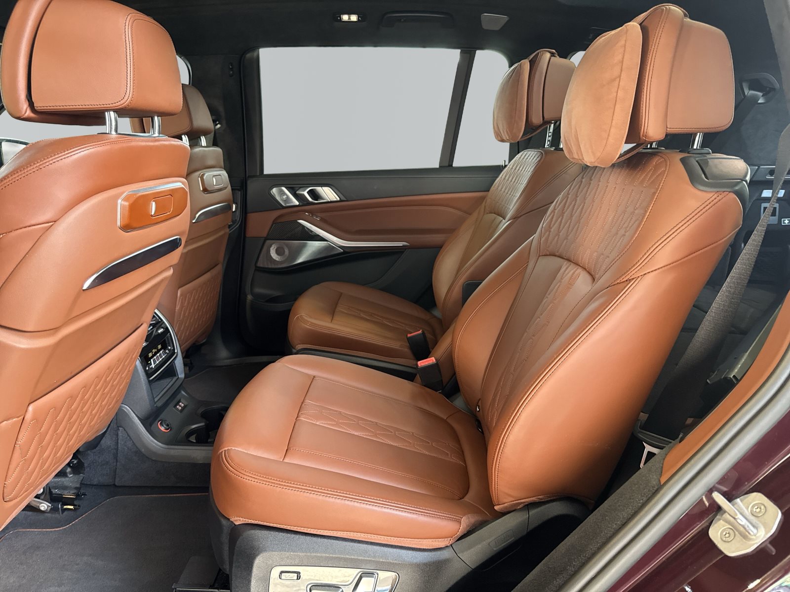 BMW X7 2023 — imagine 9