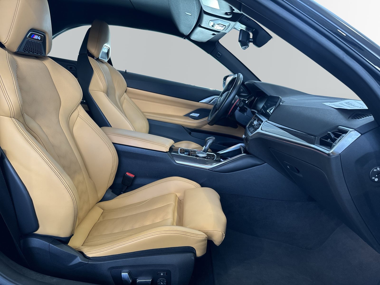 BMW M4 2022 — imagine 11