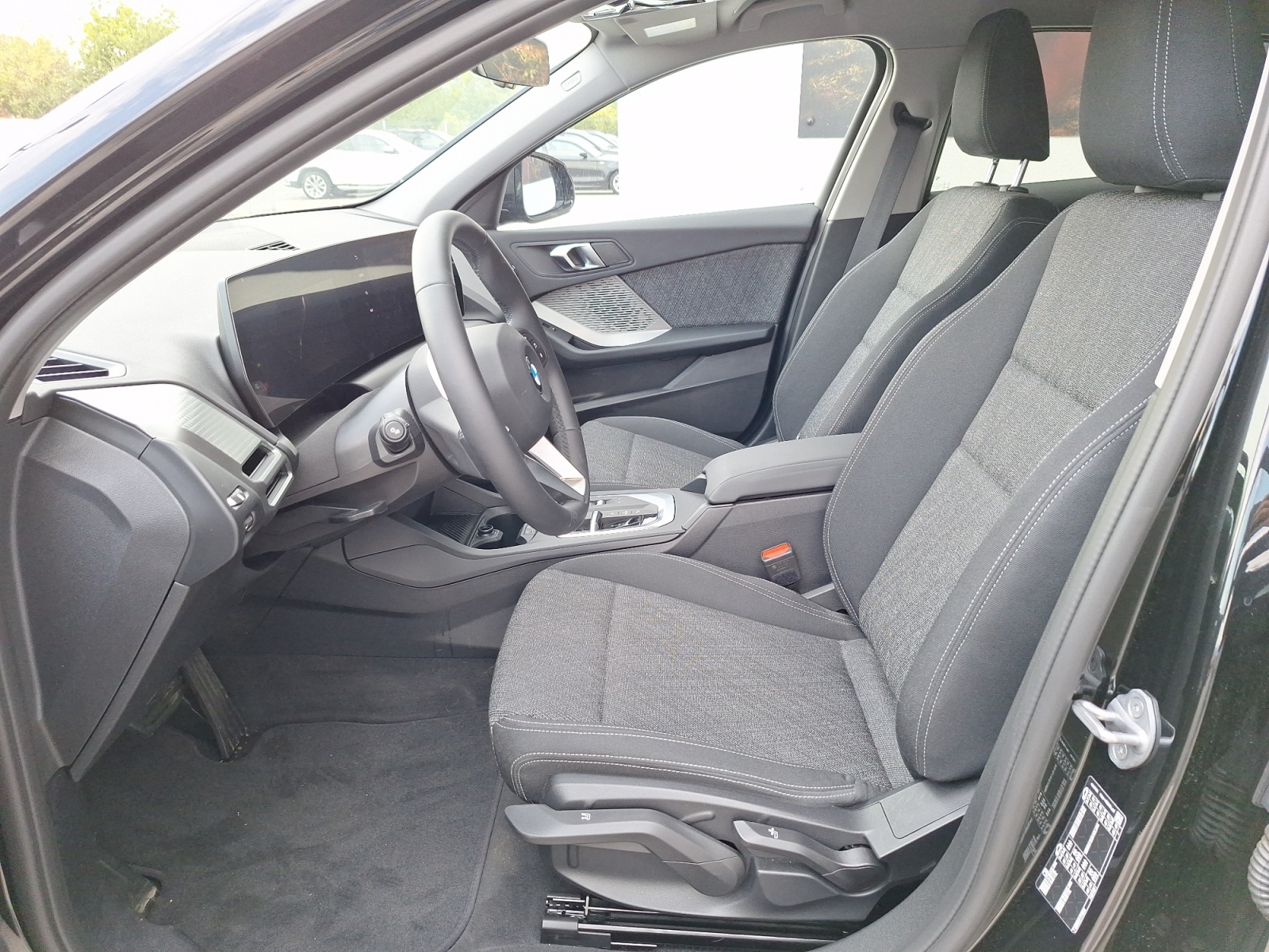 BMW Seria 1, 118D, 2025, 5230 km