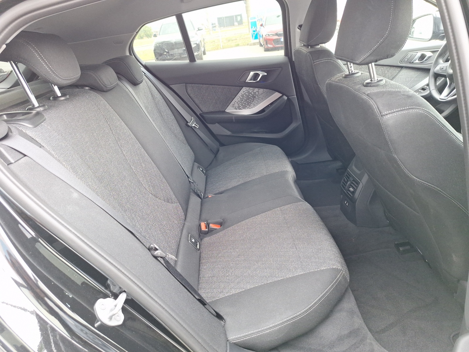 BMW Seria 1, 118D, 2025, 5230 km