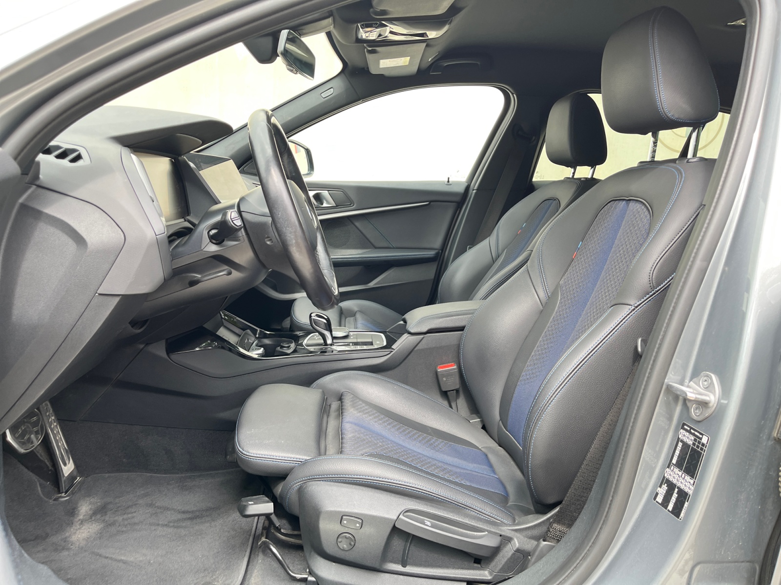 BMW Seria 1, 118I, 2023, 82424 km