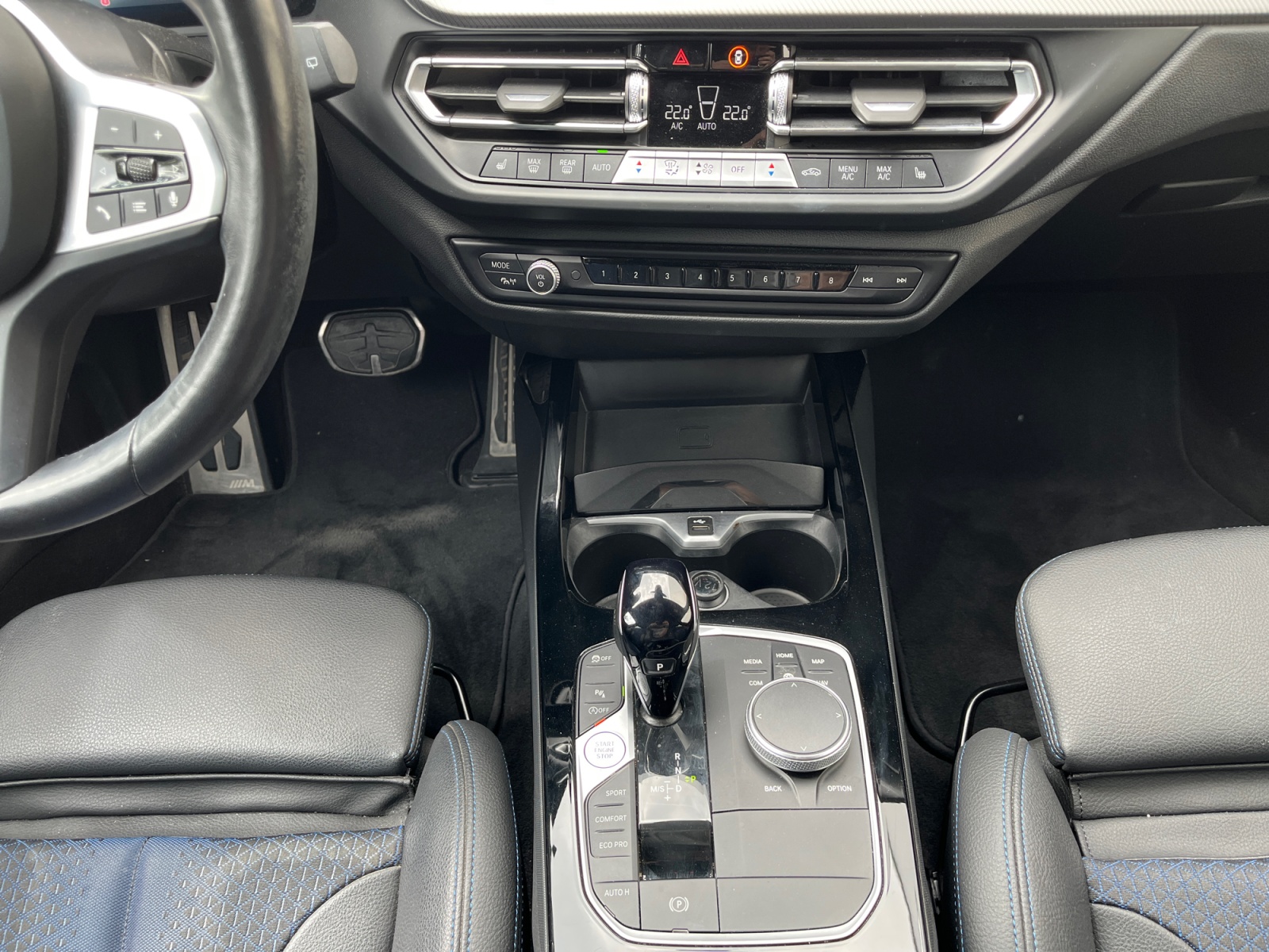 BMW Seria 1, 118I, 2023, 82424 km