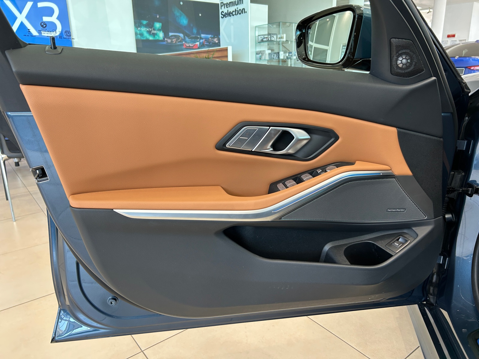 BMW Seria 3, 318D, 2025, 19040 km