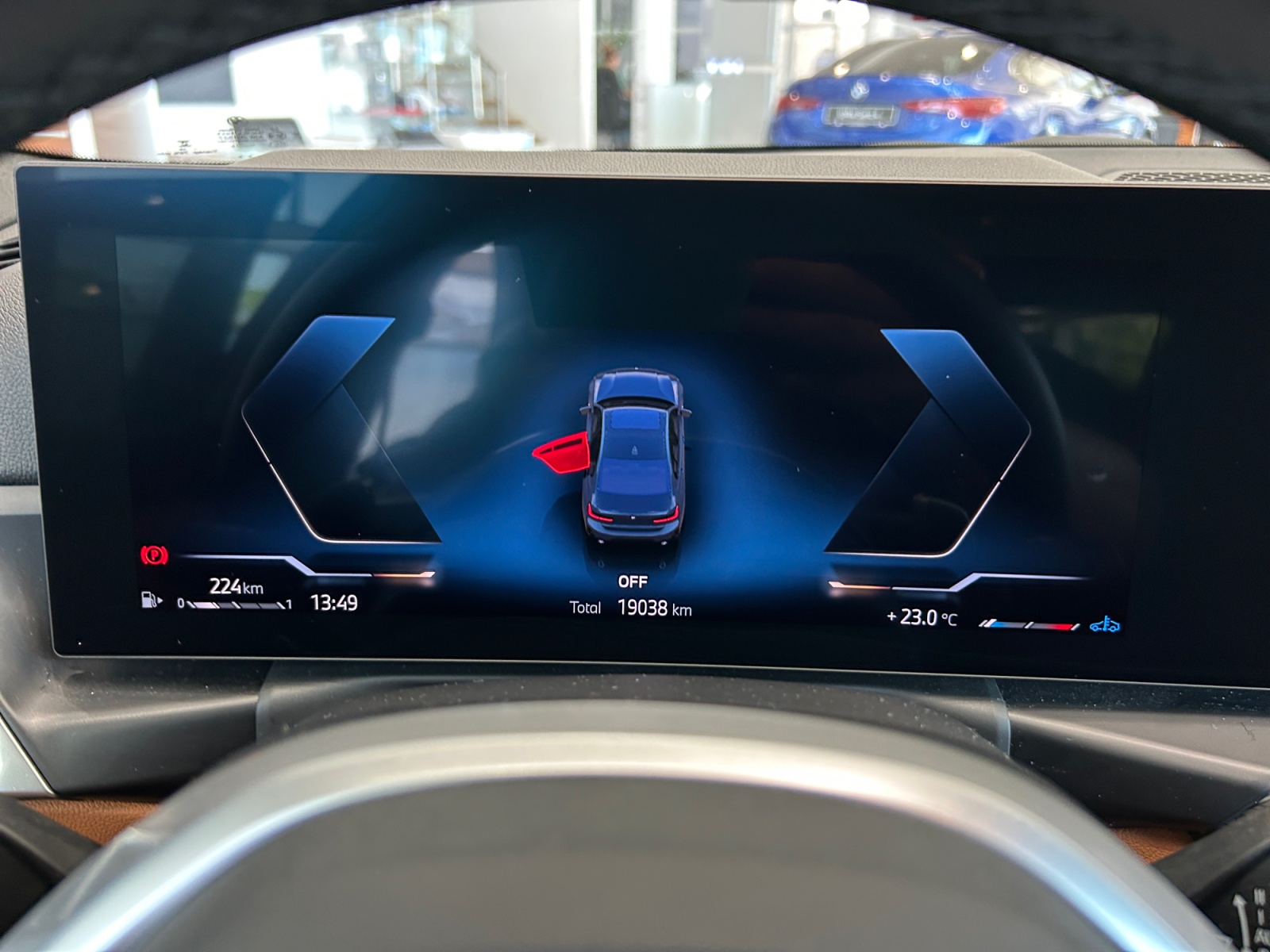 BMW Seria 3, 318D, 2025, 19040 km