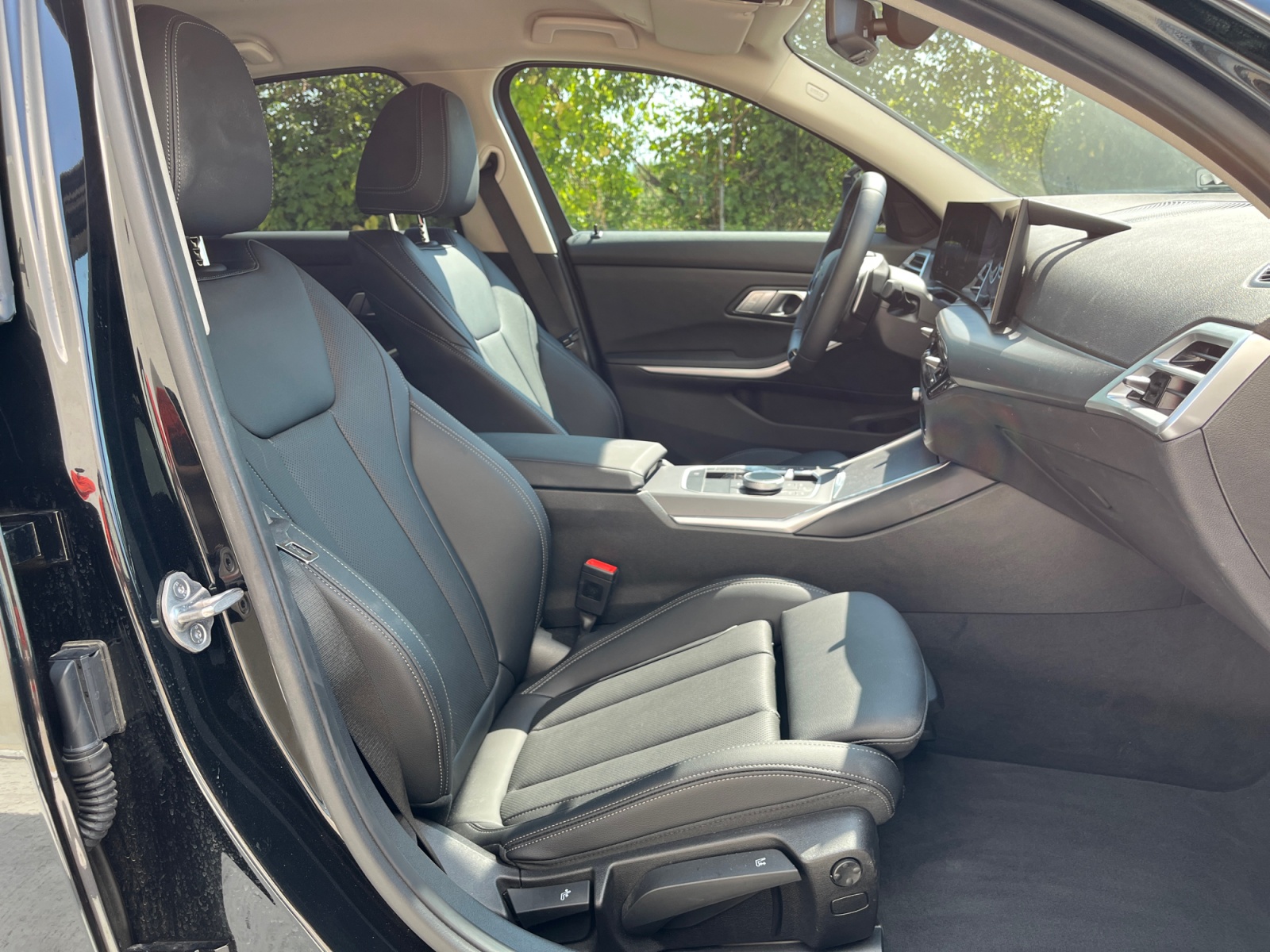 BMW Seria 3, 318D, 2026, 14439 km