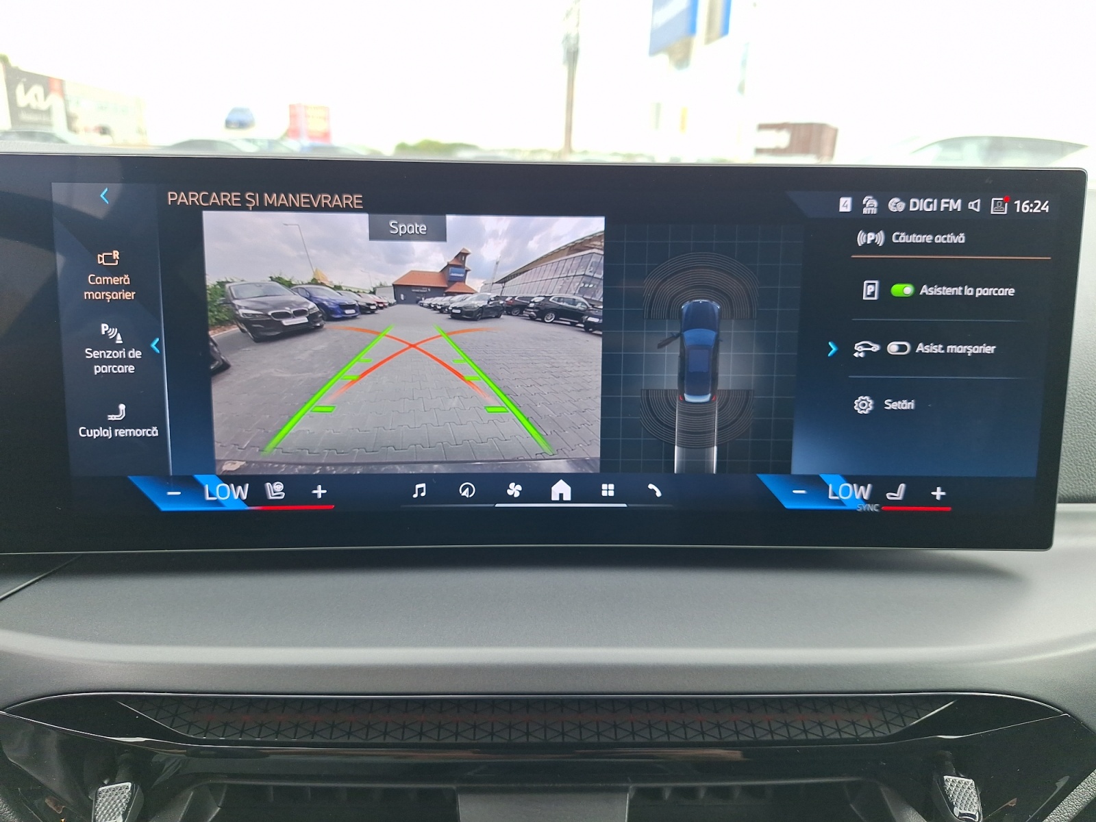 BMW Seria 3, 318I TOURING, 2025, 11586 km