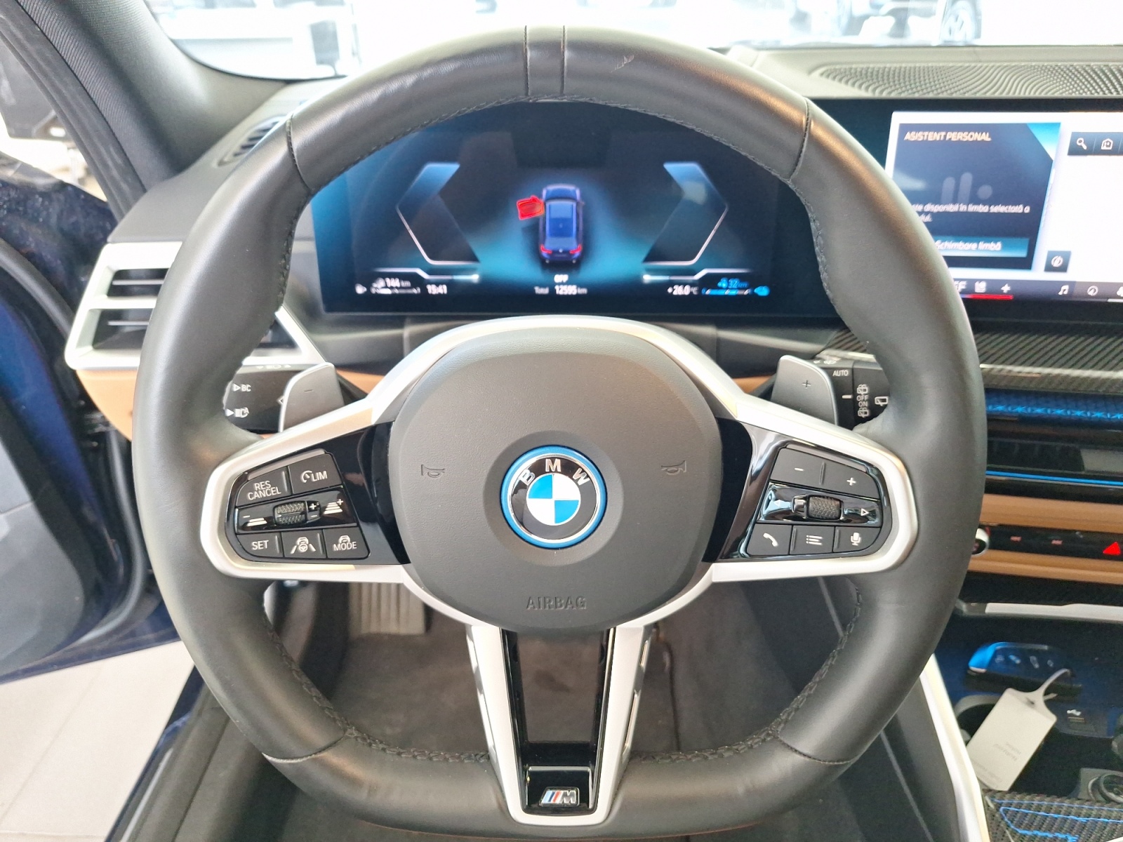 BMW Seria 3, 330E XDRIVE TOURING, 2024, 12595 km