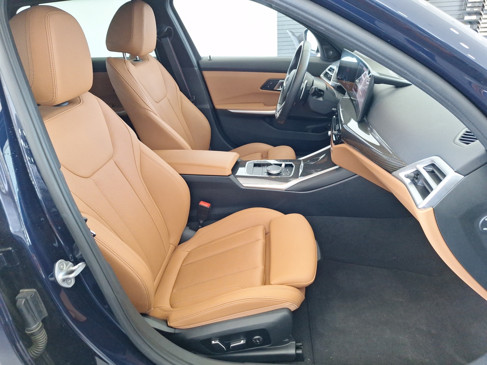 BMW Seria 3, 330E XDRIVE TOURING, 2024, 12595 km