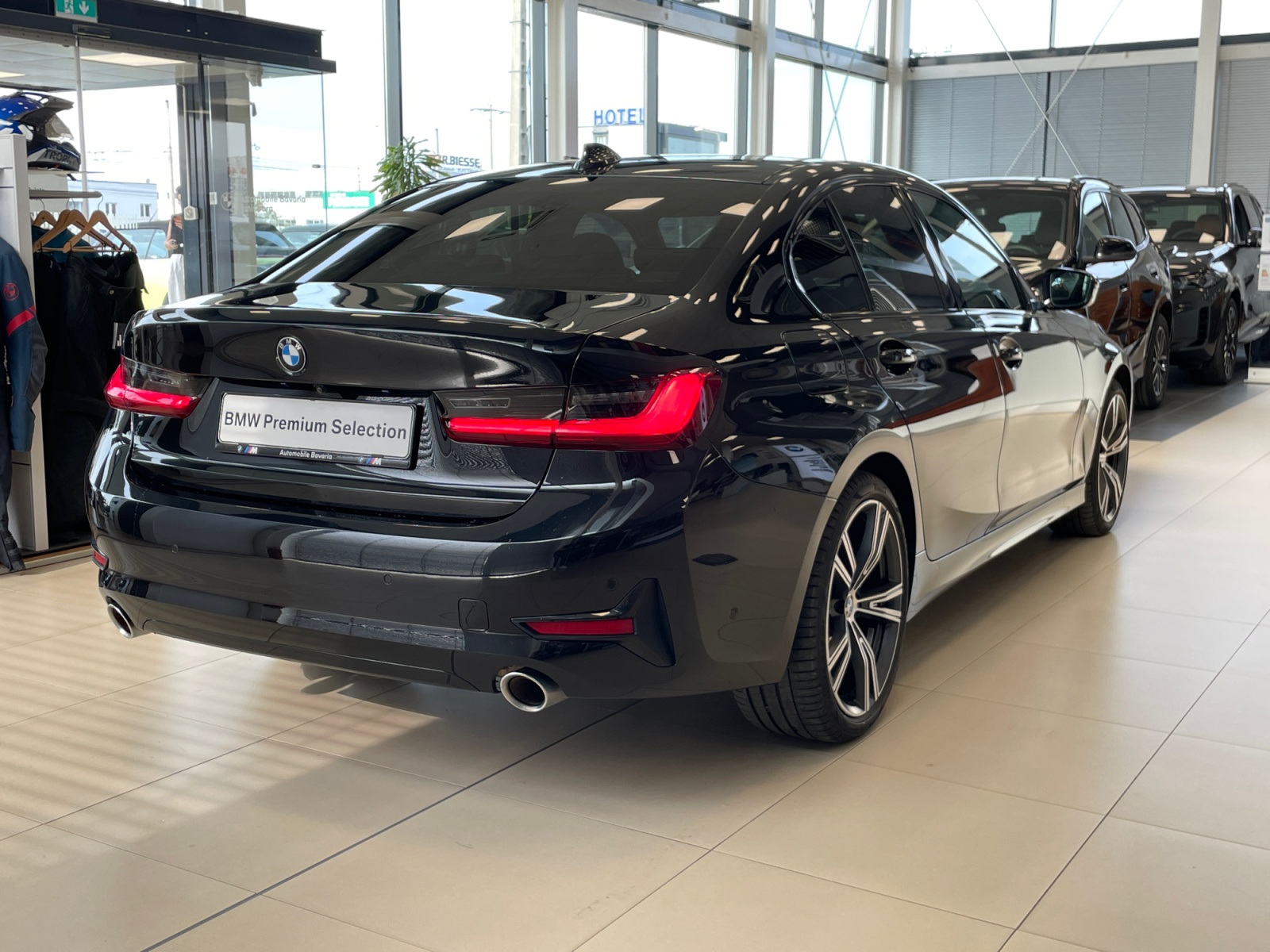BMW Seria 3, 330E XDRIVE, 2021, 71900 km