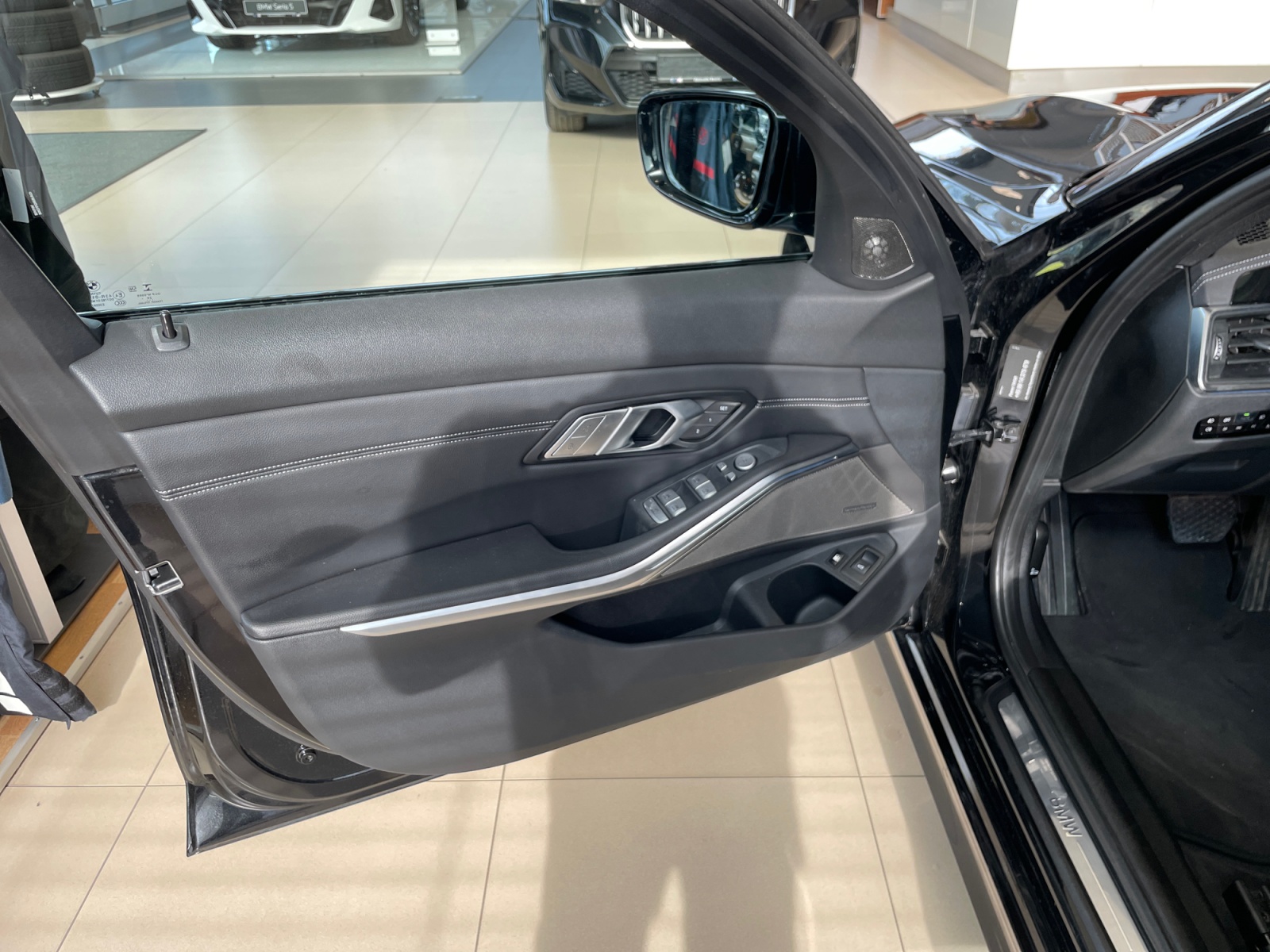 BMW Seria 3, 330E XDRIVE, 2021, 71900 km
