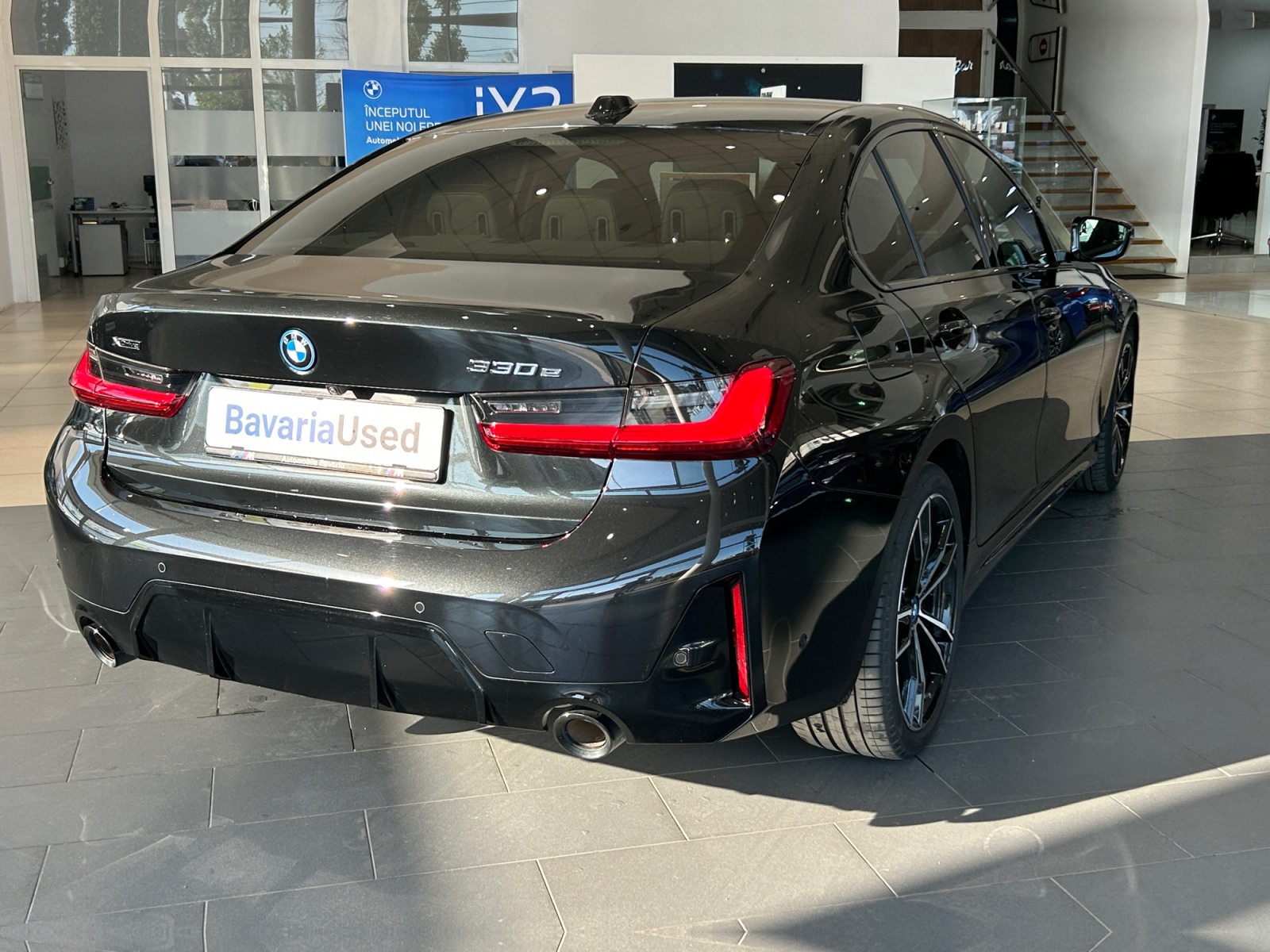 BMW Seria 3, 330E XDRIVE, 2024, 10459 km