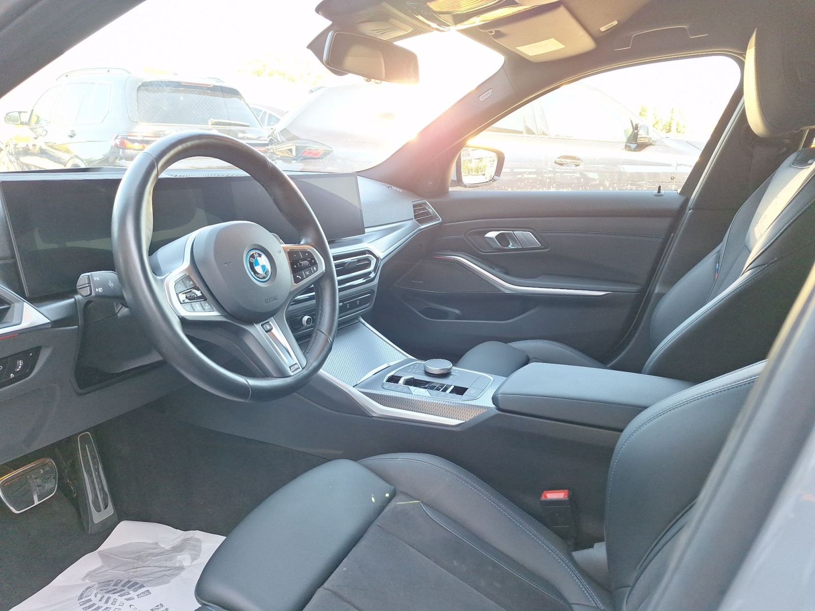 BMW Seria 3, 330E XDRIVE, 2024, 73624 km