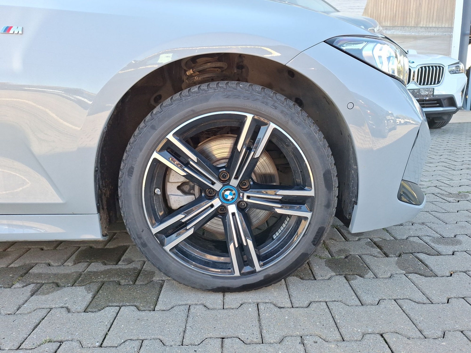 BMW Seria 3, 330E XDRIVE, 2024, 73624 km