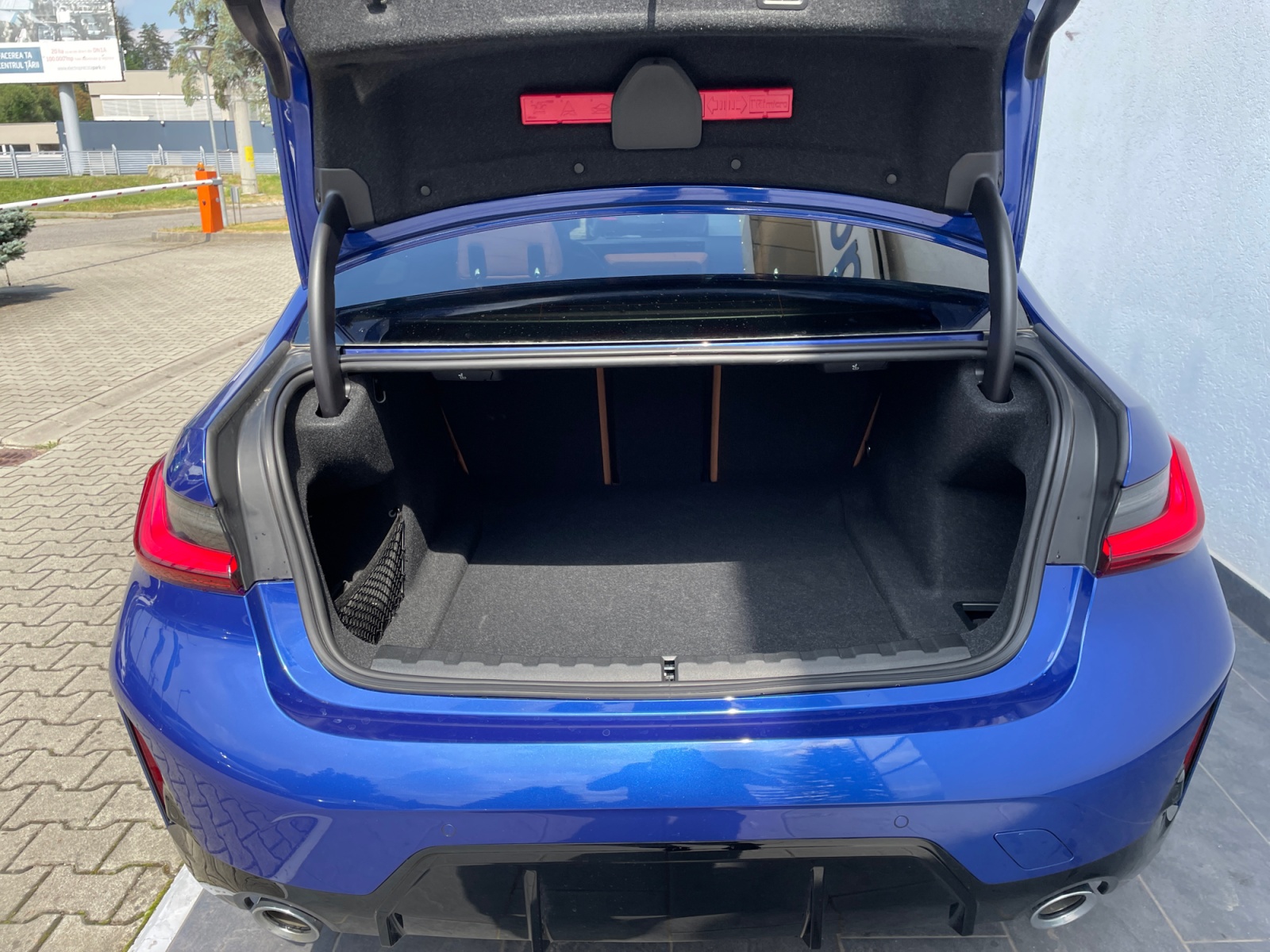 BMW Seria 3, 330I XDRIVE, 2025, 6620 km