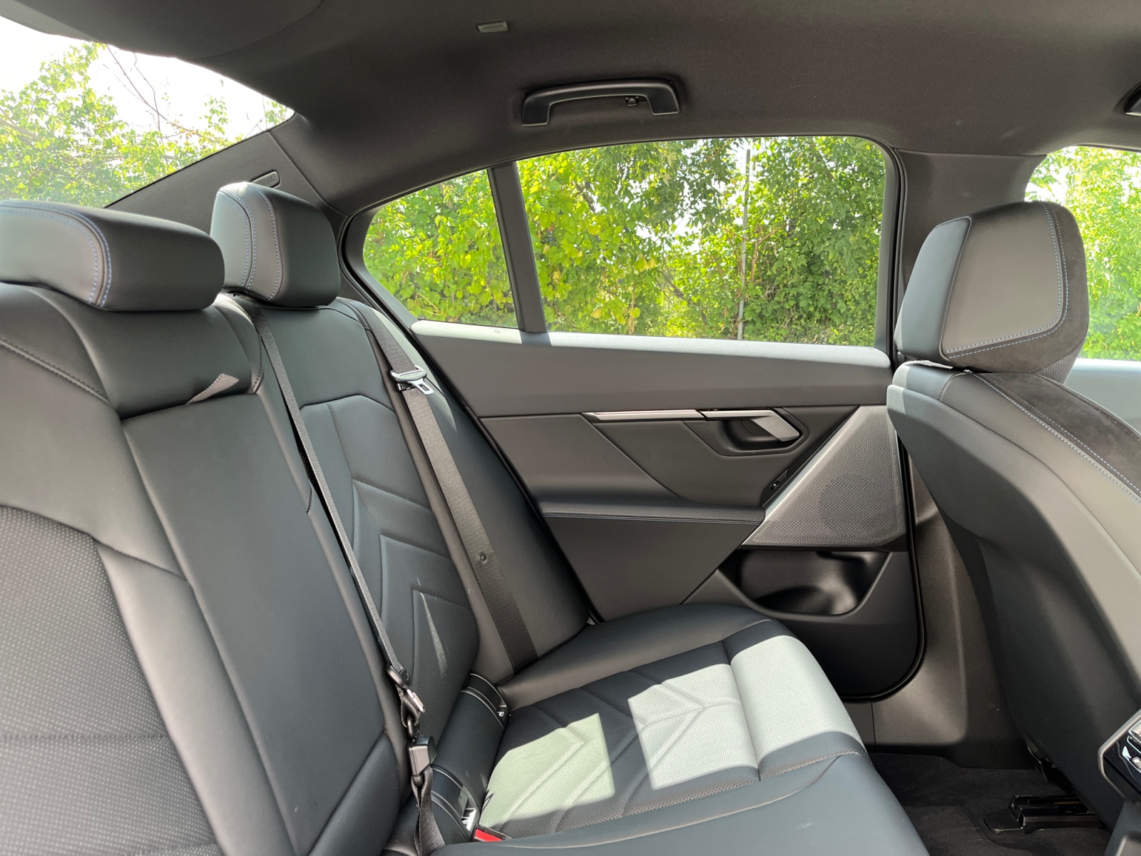 BMW Seria 5, 520D XDRIVE, 2024, 10500 km