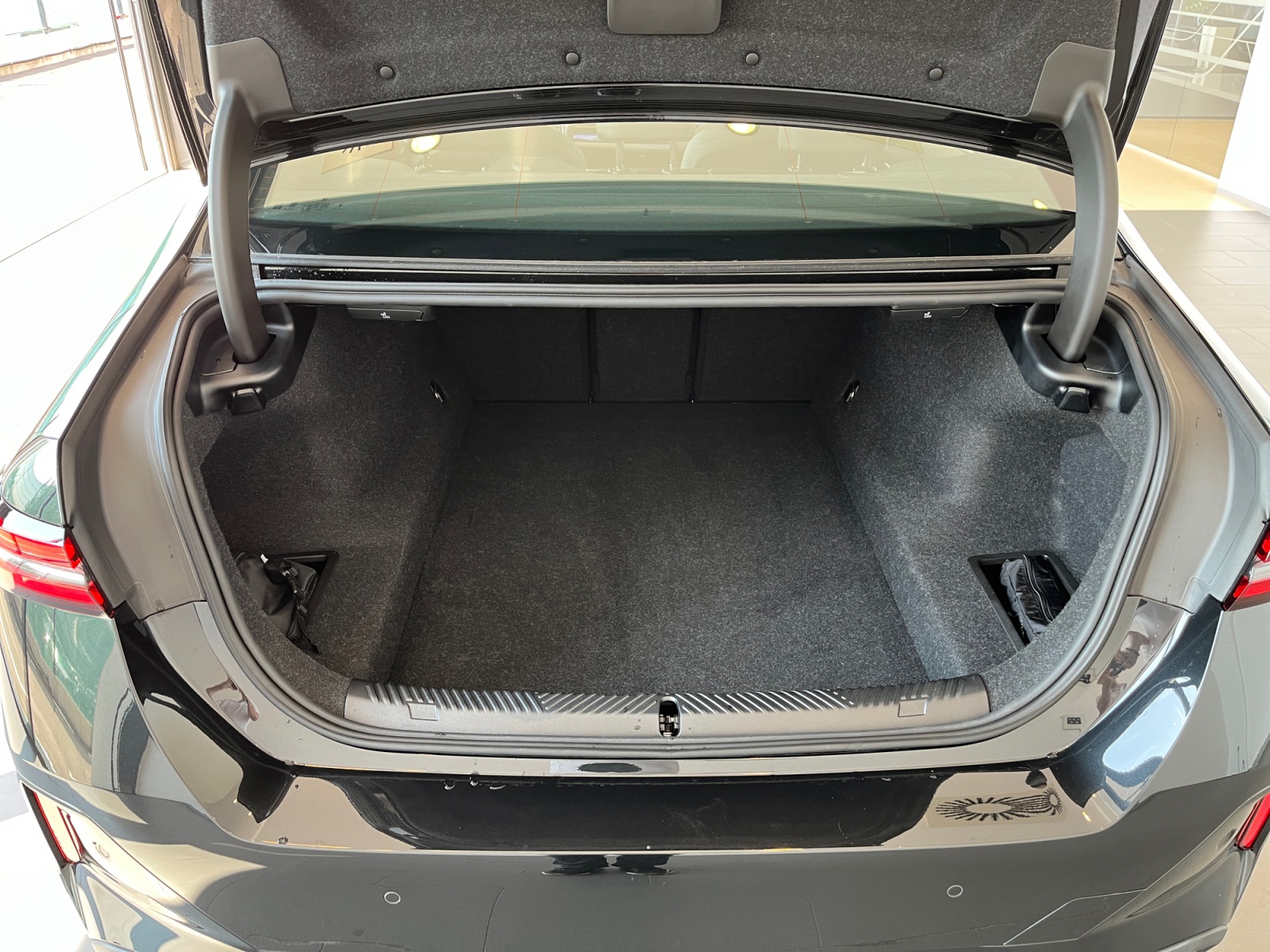 BMW Seria 5, 520D XDRIVE, 2025, 19000 km