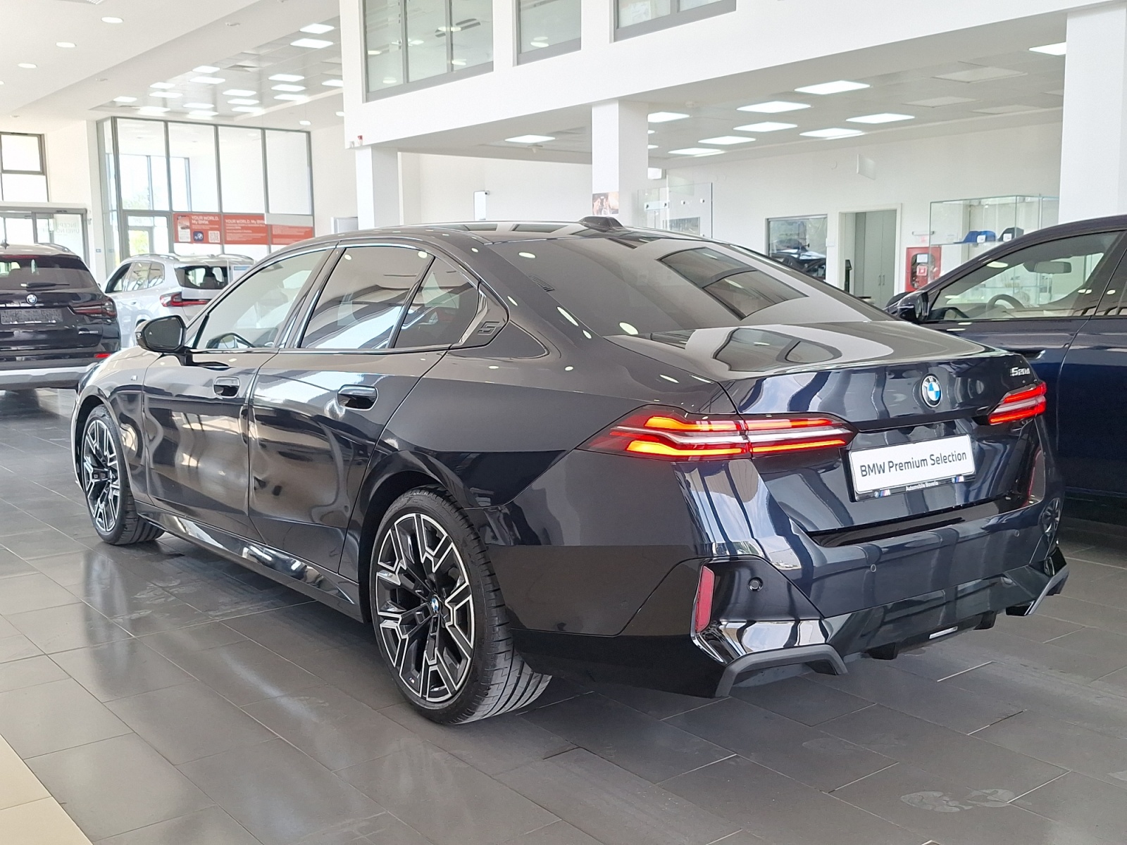 BMW Seria 5, 520D, 2025, 24610 km