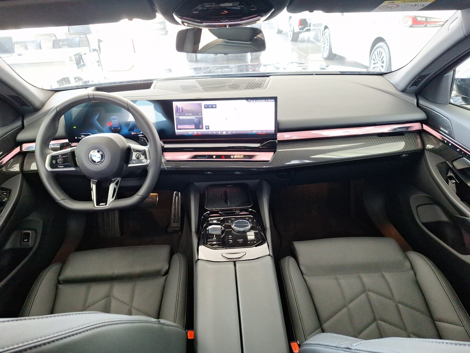 BMW Seria 5, 520D, 2025, 24610 km