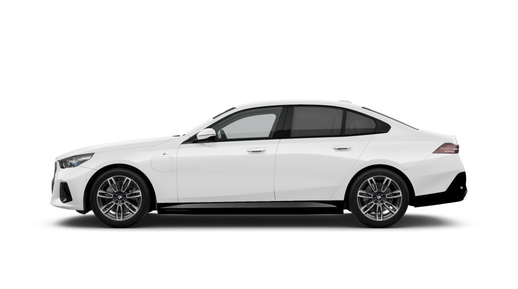 BMW Seria 5, 550E XDRIVE, 2025, 21300 km