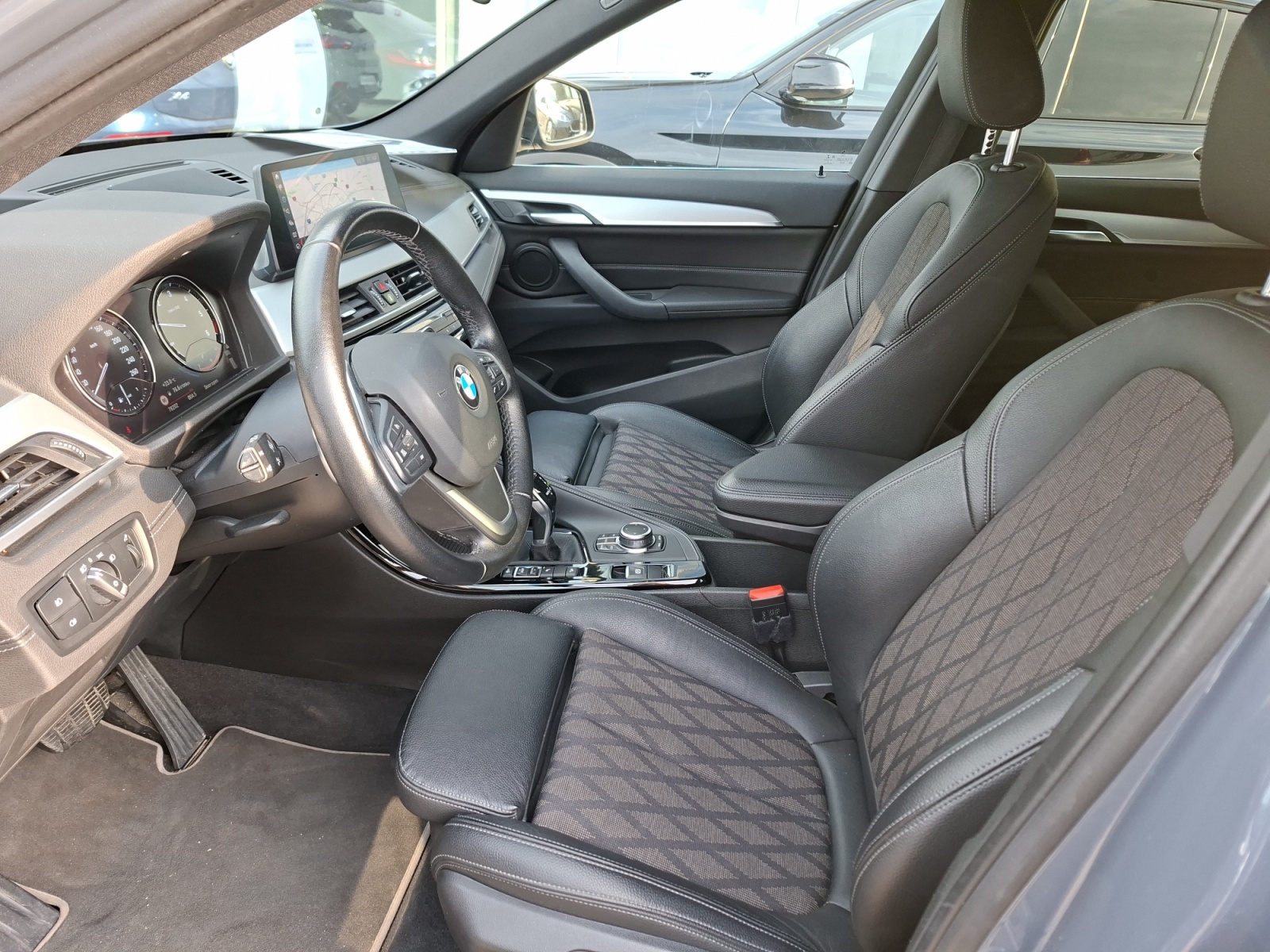 X1 XDRIVE20D