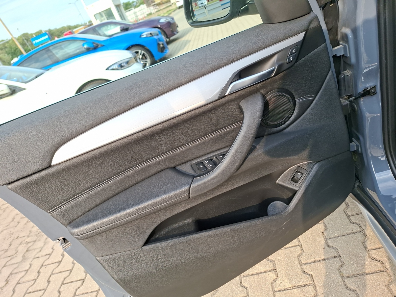 X1 XDRIVE20D