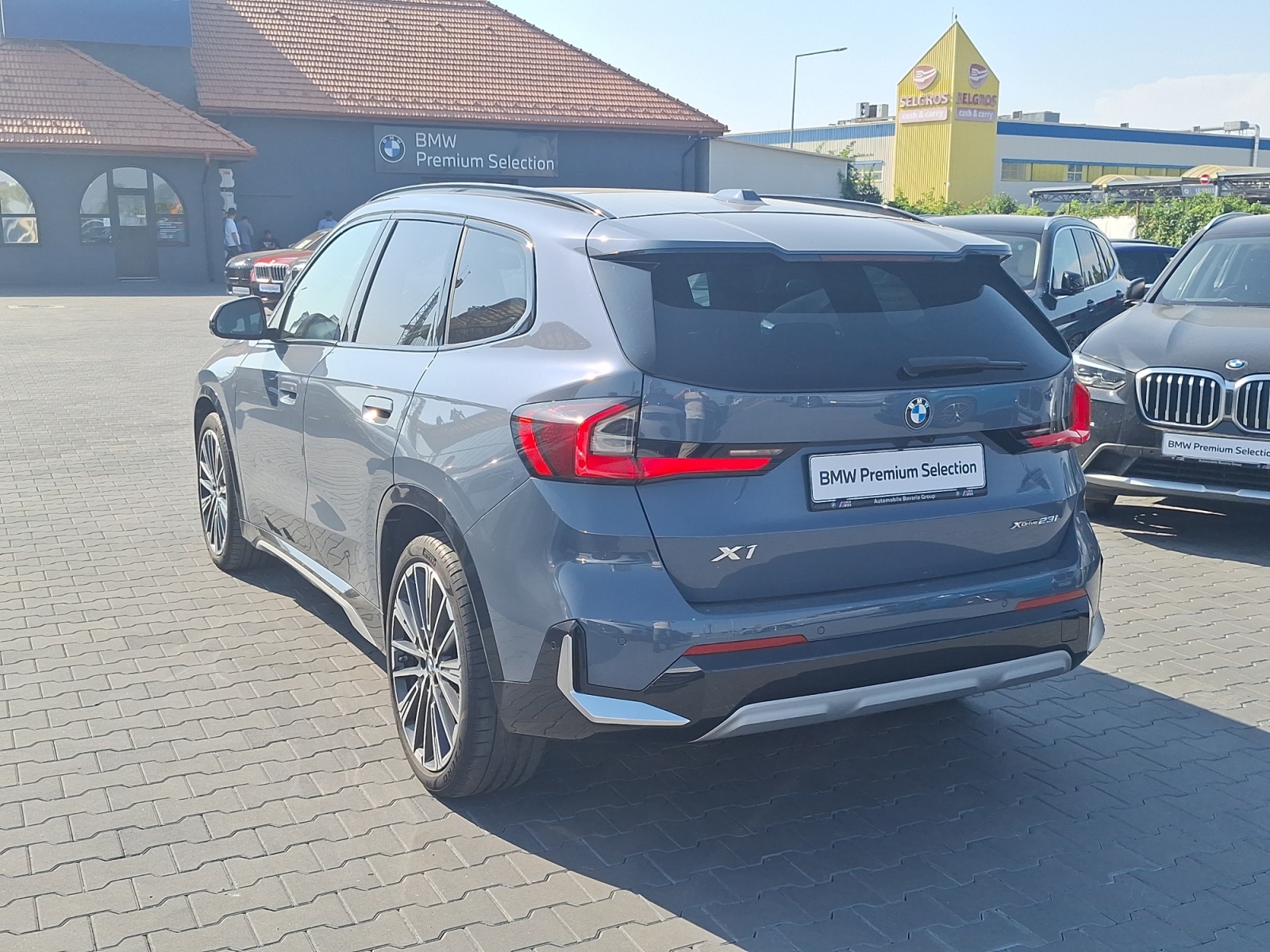 X1 XDRIVE23I