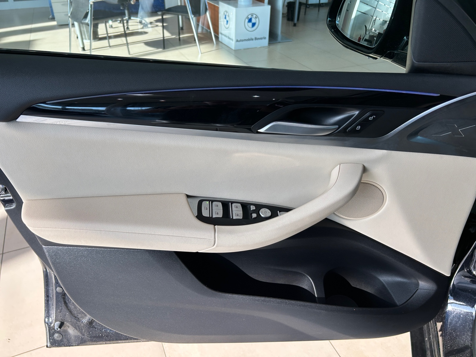 X4 XDRIVE20D