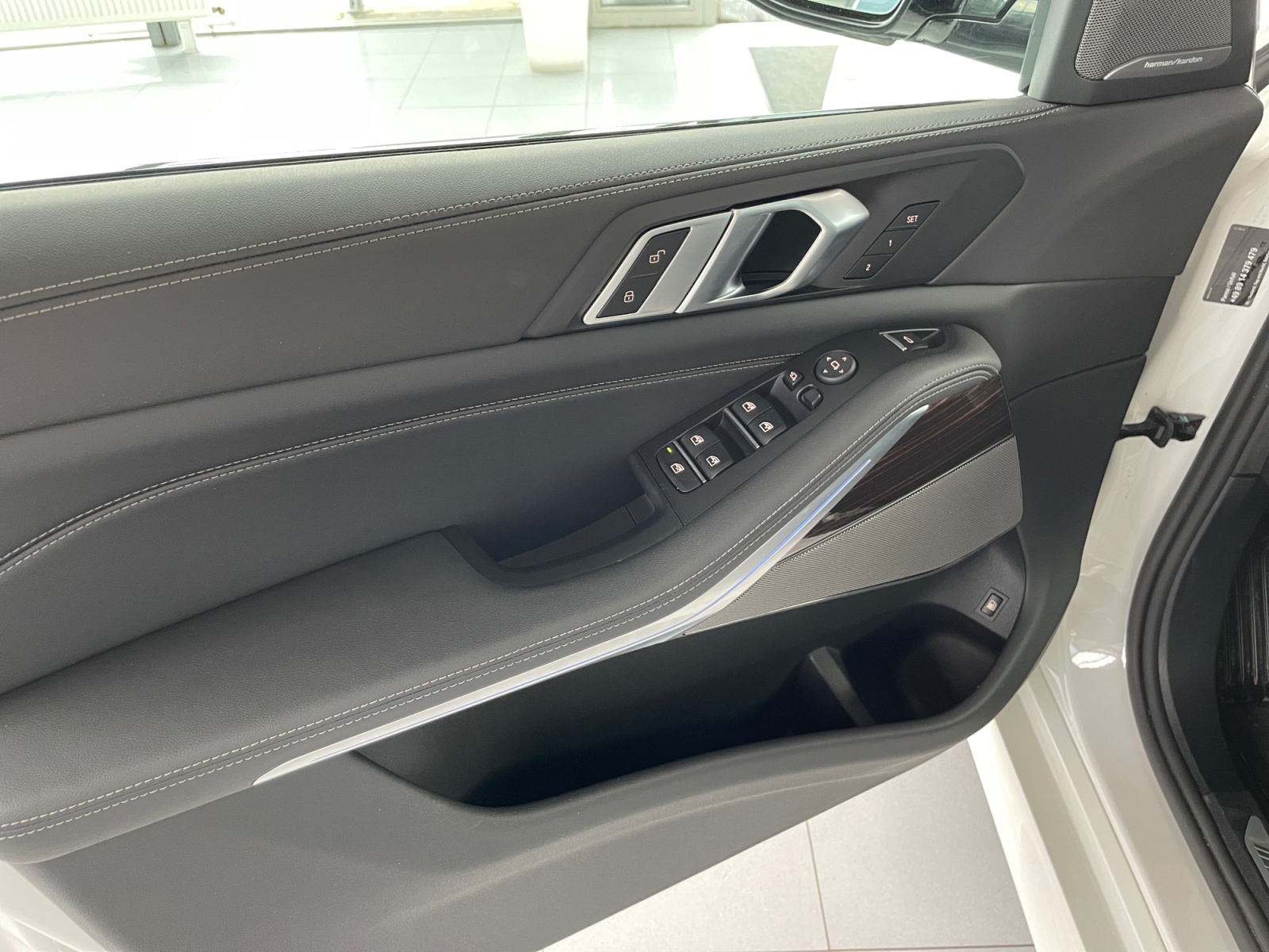 BMW X5, X5 XDRIVE50E, 2025, 20700 km