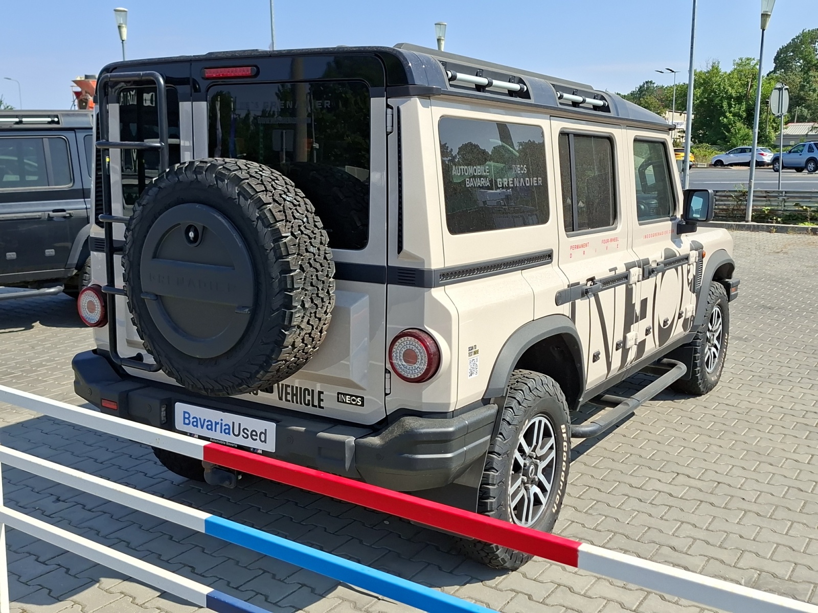 STATION WAGON FIELDMASTER EDITION (5 LOCURI)