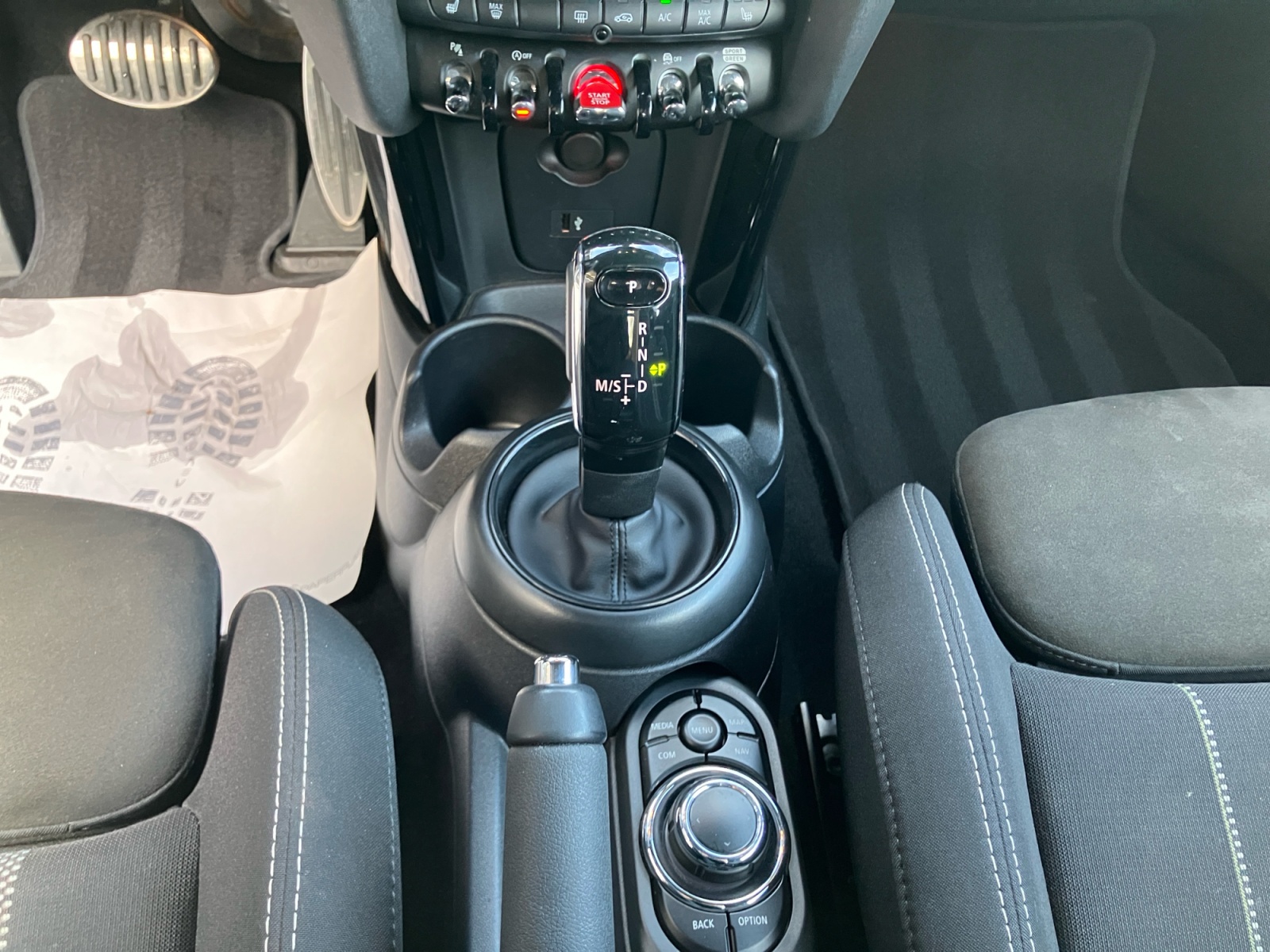 MINI Cabrio, JOHN COOPER WORKS CABRIO, 2021, 43106 km