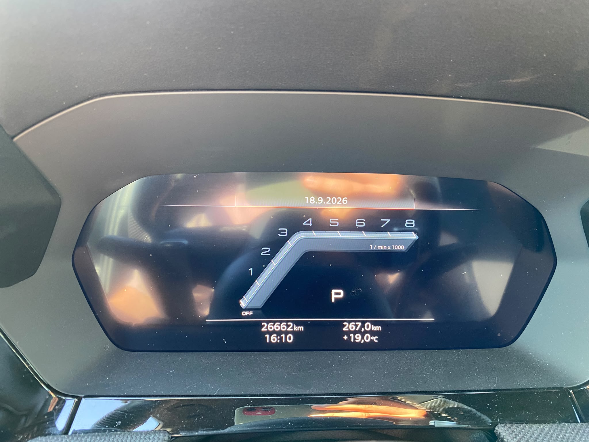 AUDI_A3_2024_mild-hybrid-petrol_26660_km_150_CP_WAUZZZGY7SA030362_02 AUDI A3, , 2024, 26660 km