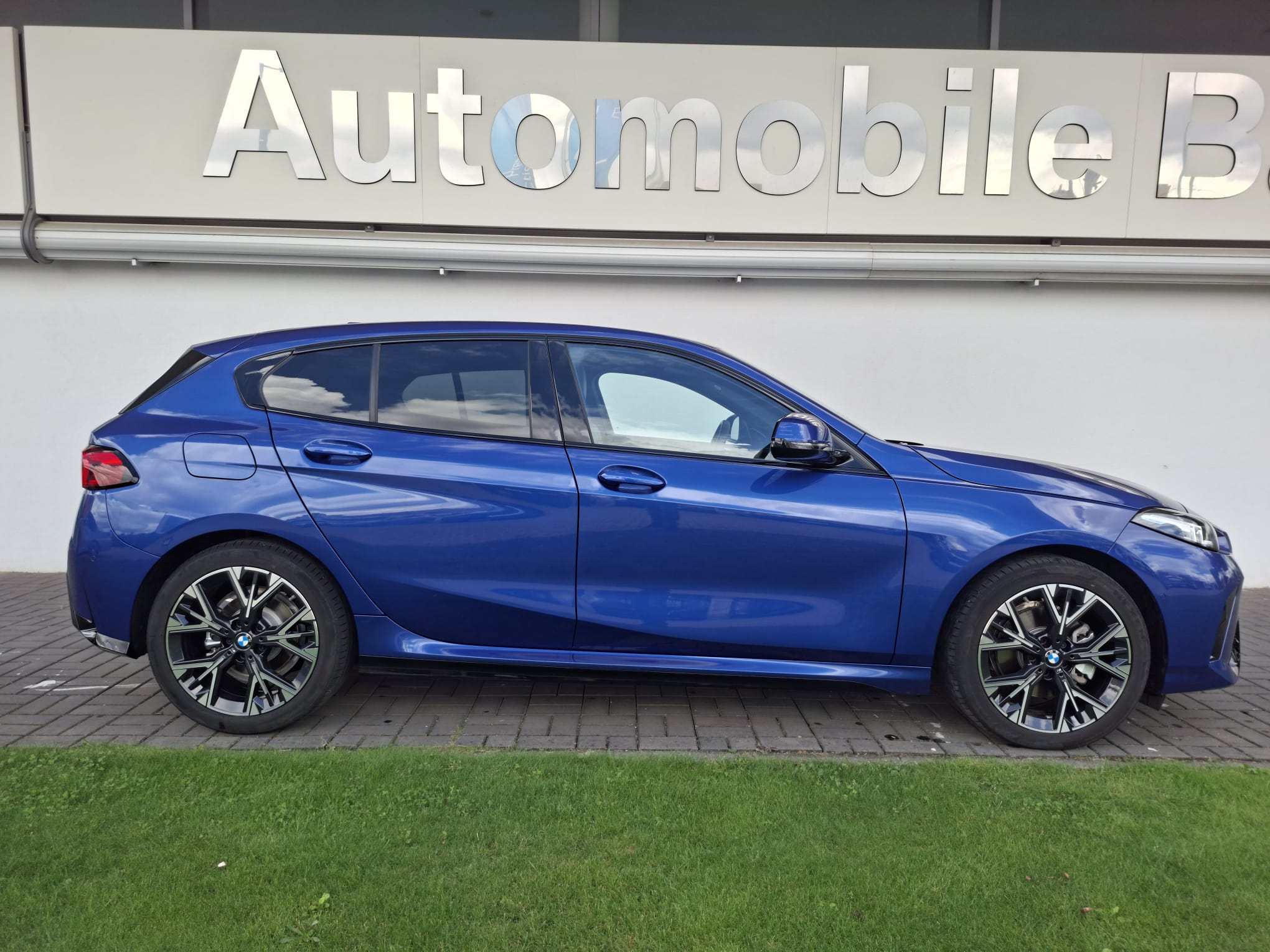BMW Seria 1, 120 HATCH 5 USI, 2026, 9142 km