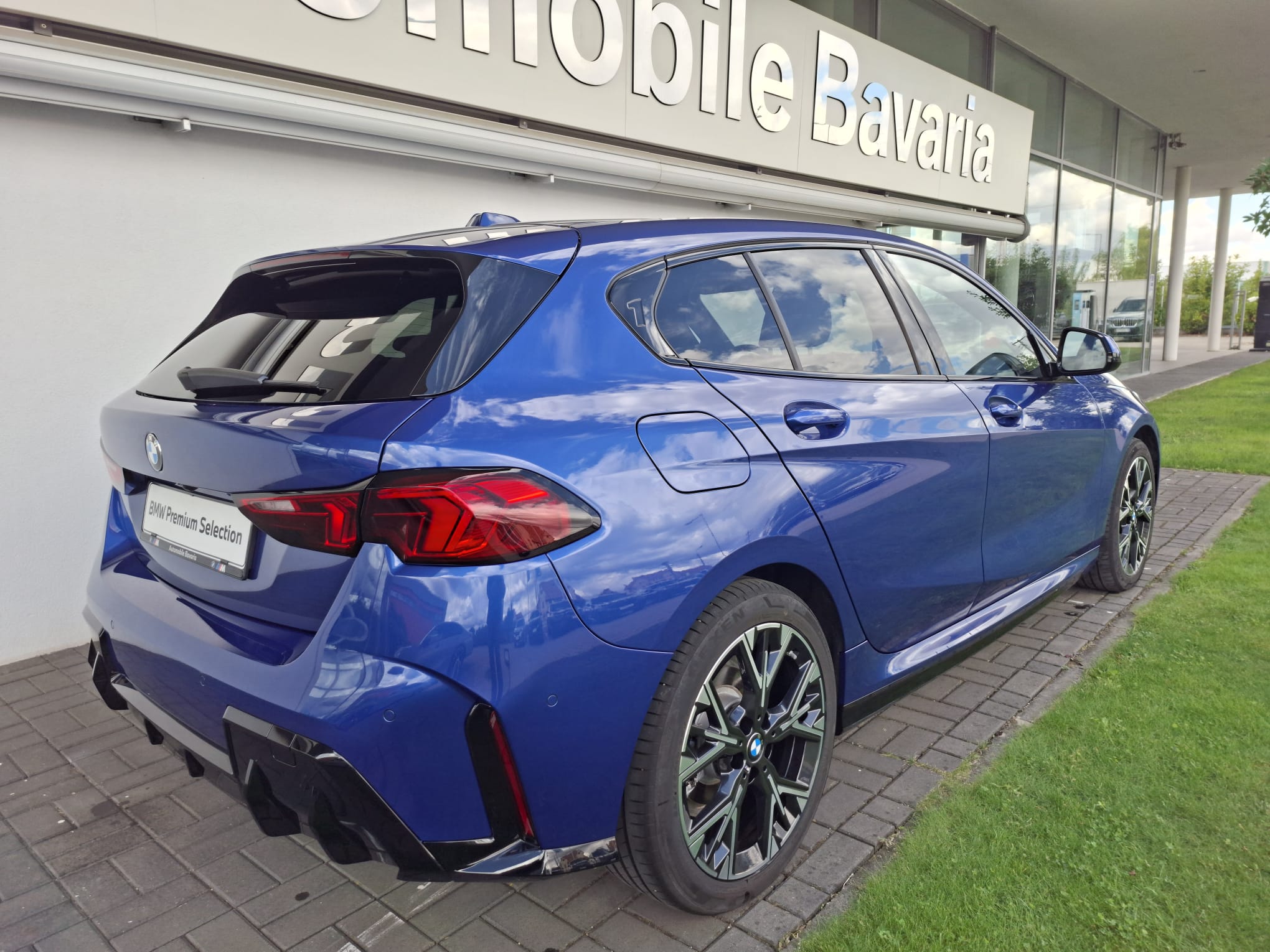 BMW Seria 1, 120 HATCH 5 USI, 2026, 9142 km