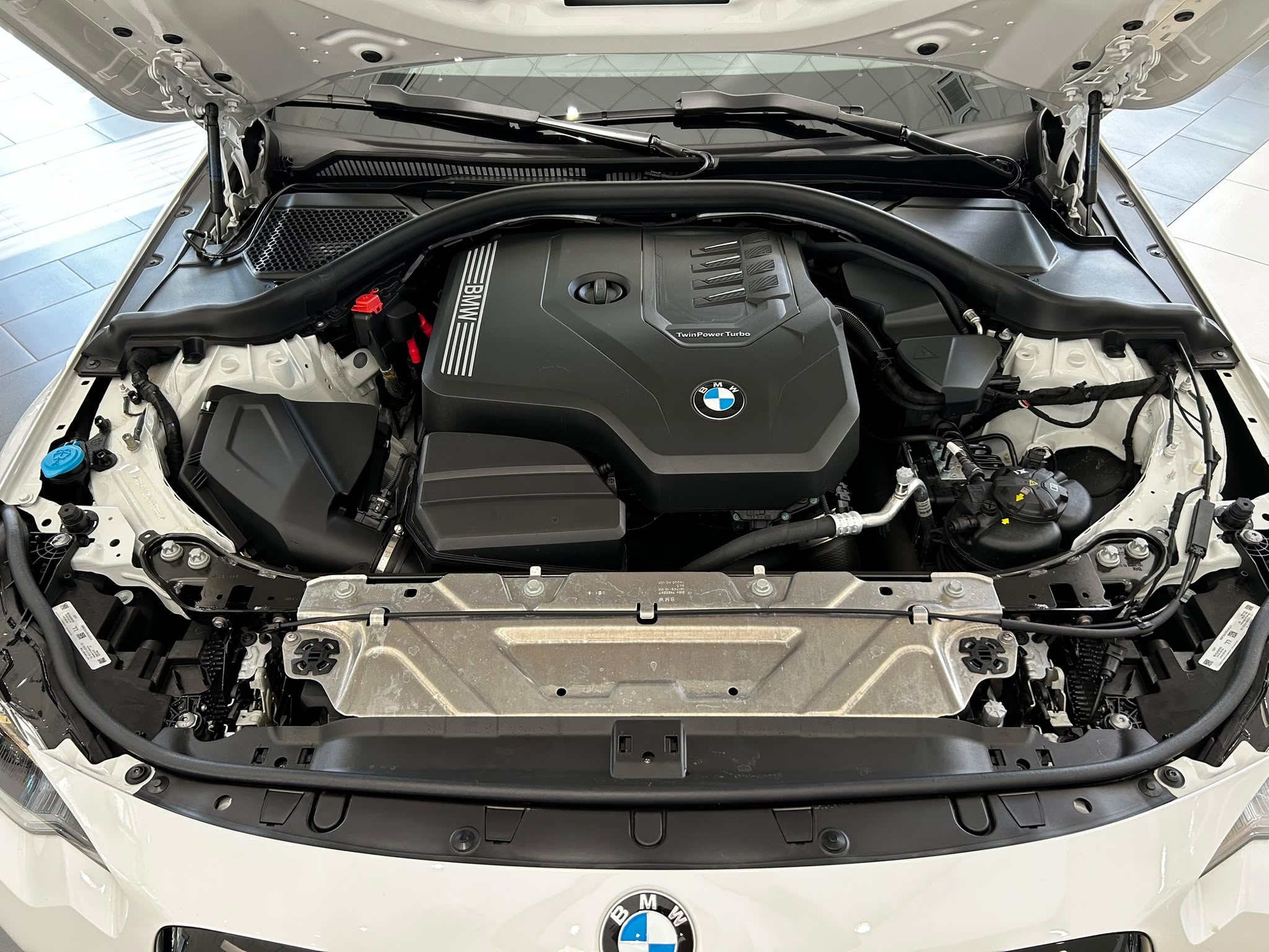 BMW Seria 2, 220I COUPE, 2025, 12500 km