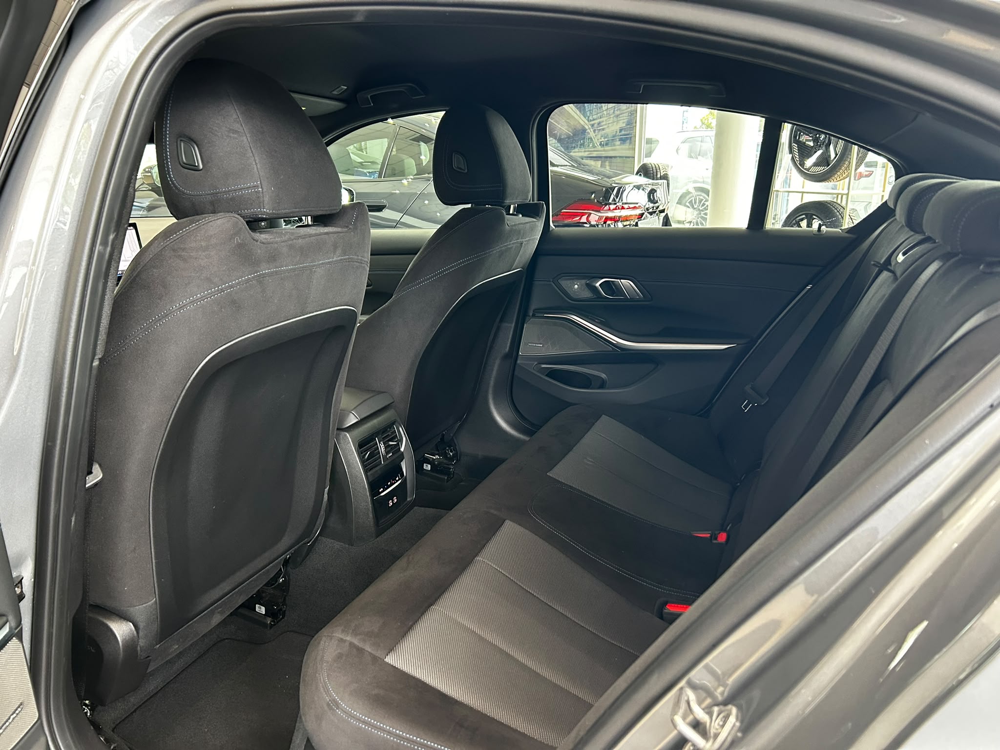 BMW Seria 3, 318D, 2026, 8828 km
