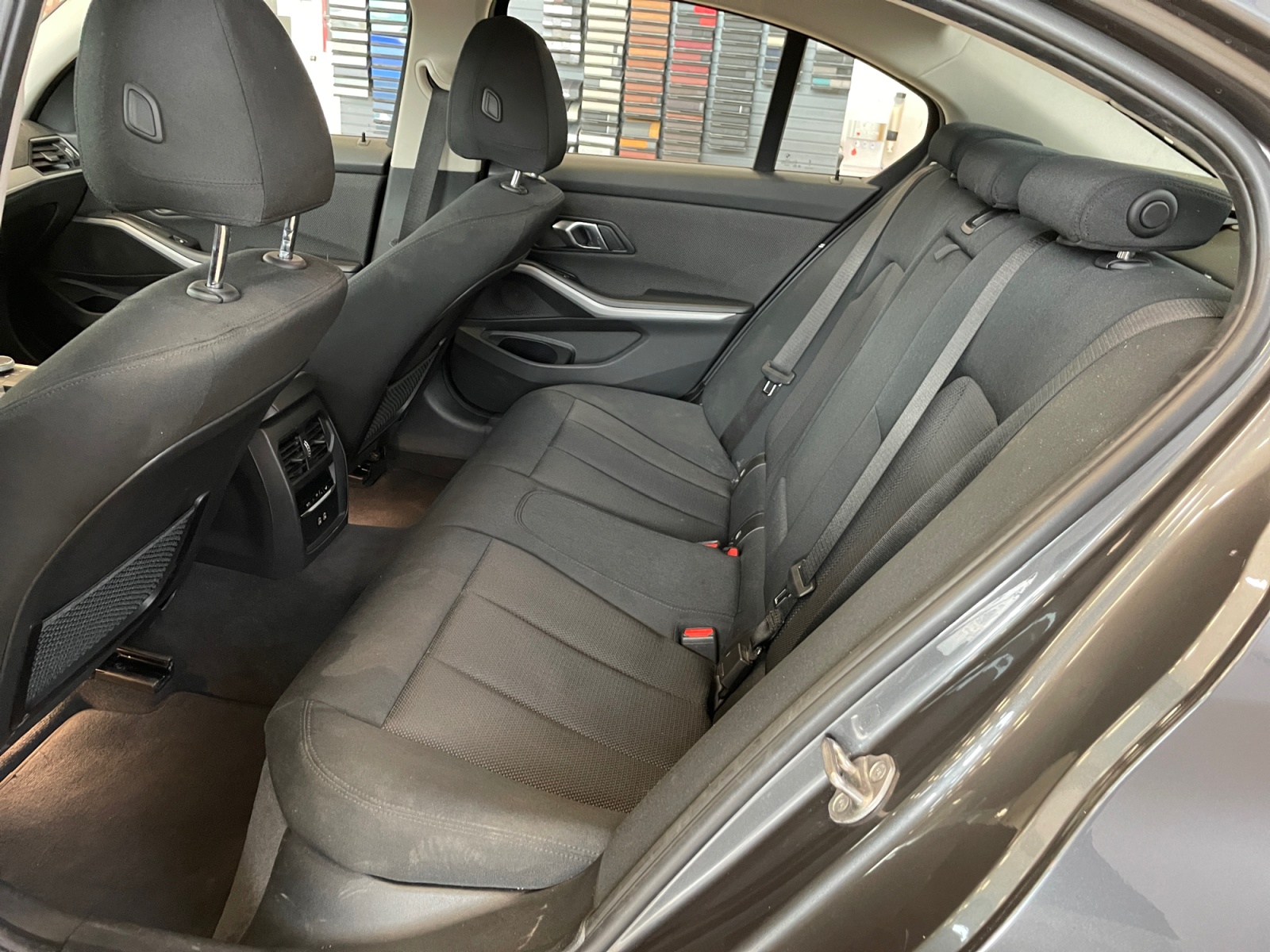 BMW Seria 3, 318I, 2022, 24323 km