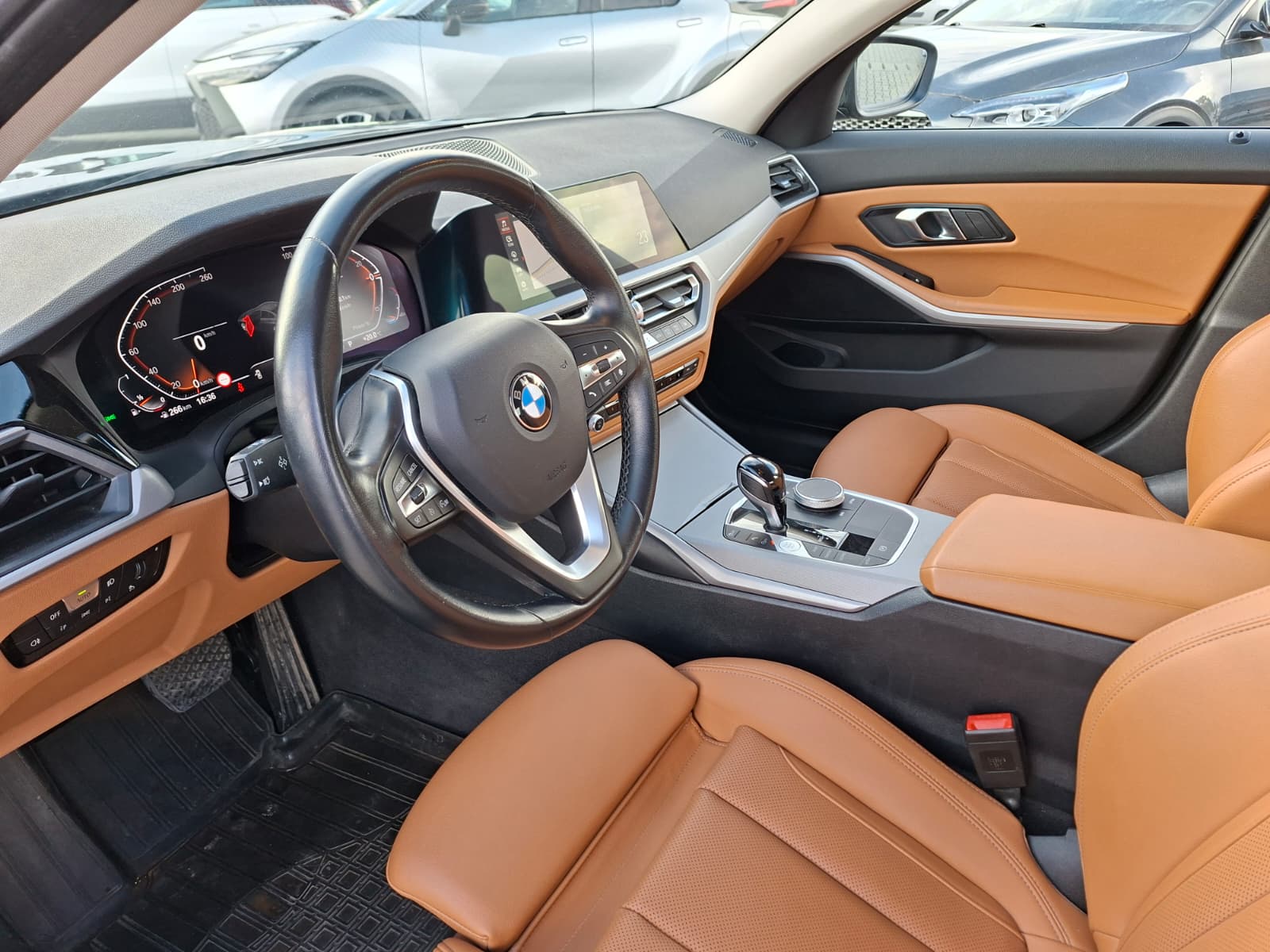 BMW Seria 3, 318I, 2022, 81444 km
