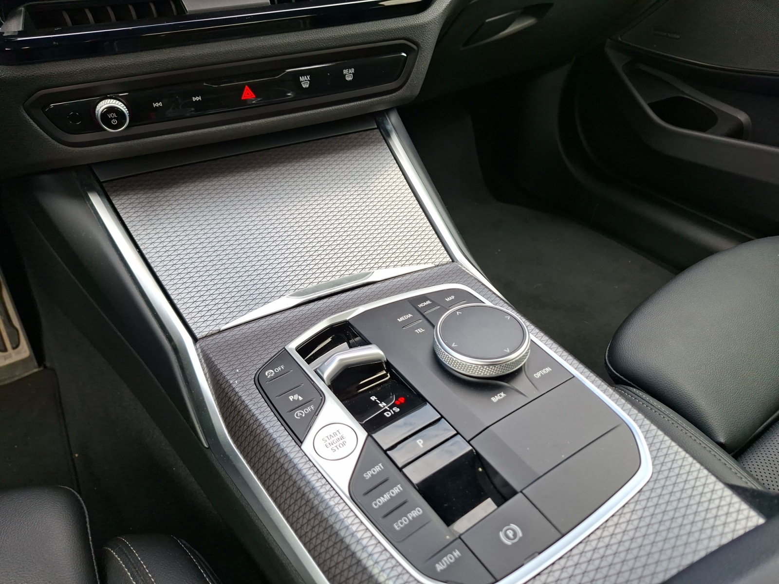BMW Seria 3, 318I, 2025, 53789 km