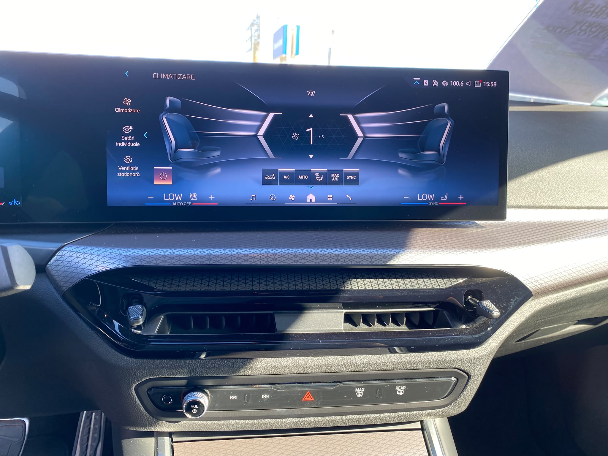 BMW Seria 3, 320I XDRIVE, 2026, 7070 km