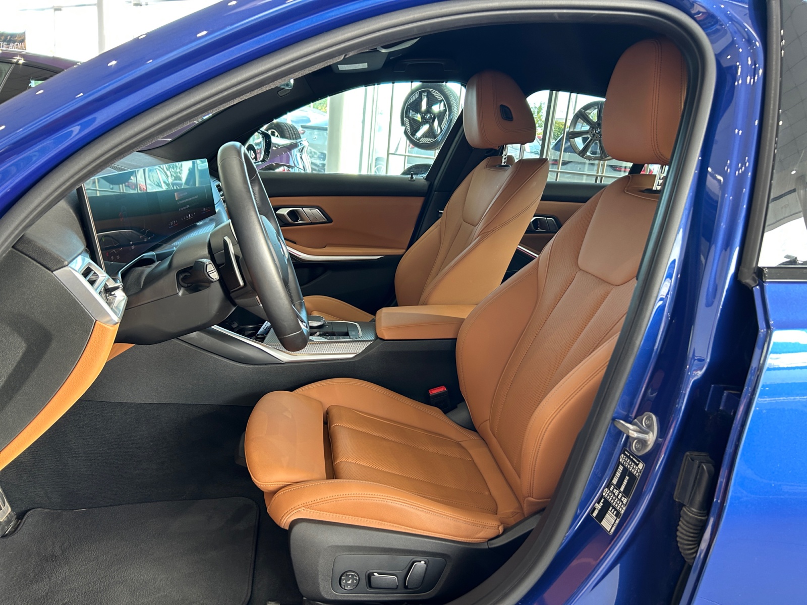 BMW Seria 3, 320I, 2025, 12884 km