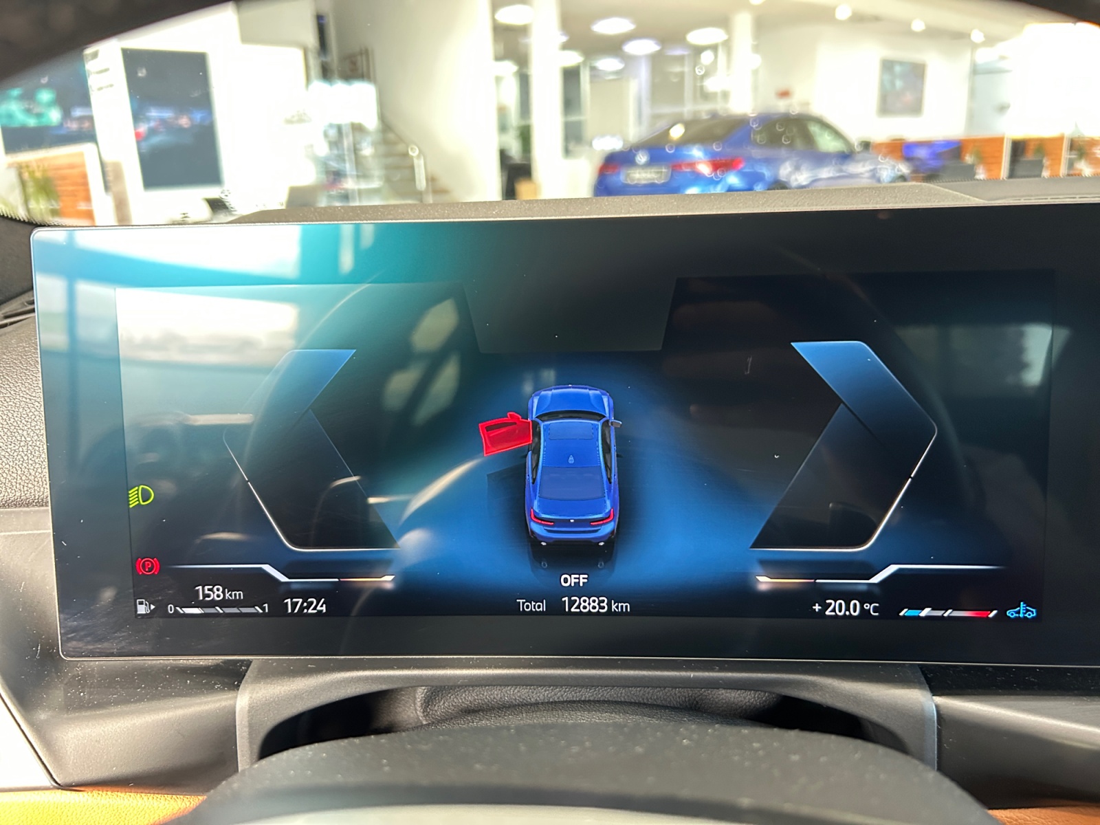 BMW Seria 3, 320I, 2025, 12884 km