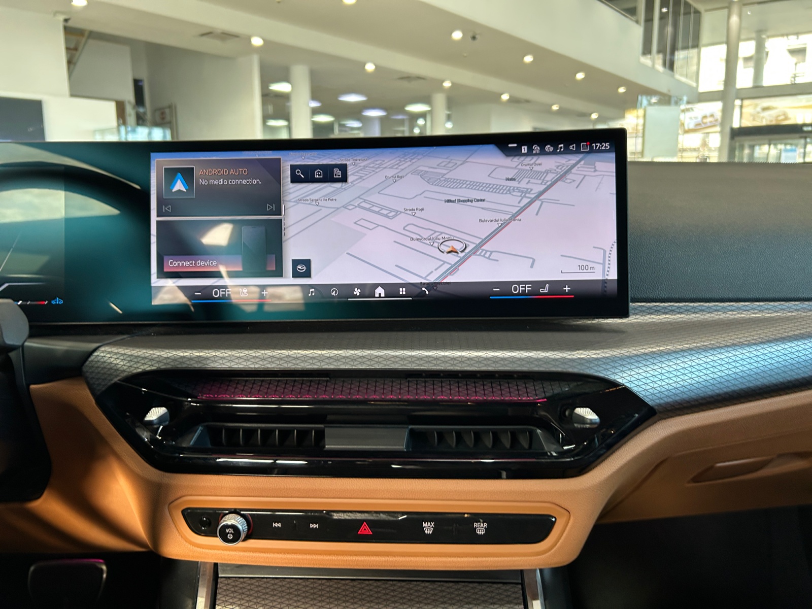 BMW Seria 3, 320I, 2025, 12884 km