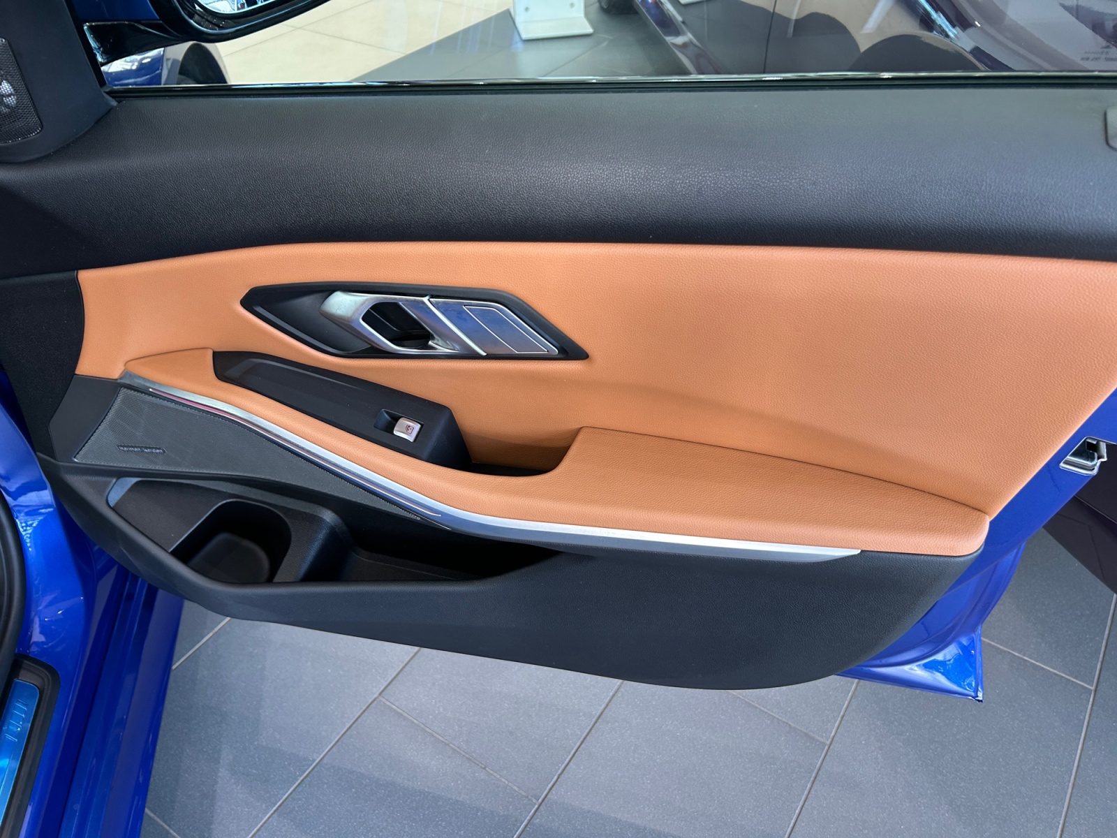 BMW Seria 3, 320I, 2025, 12884 km