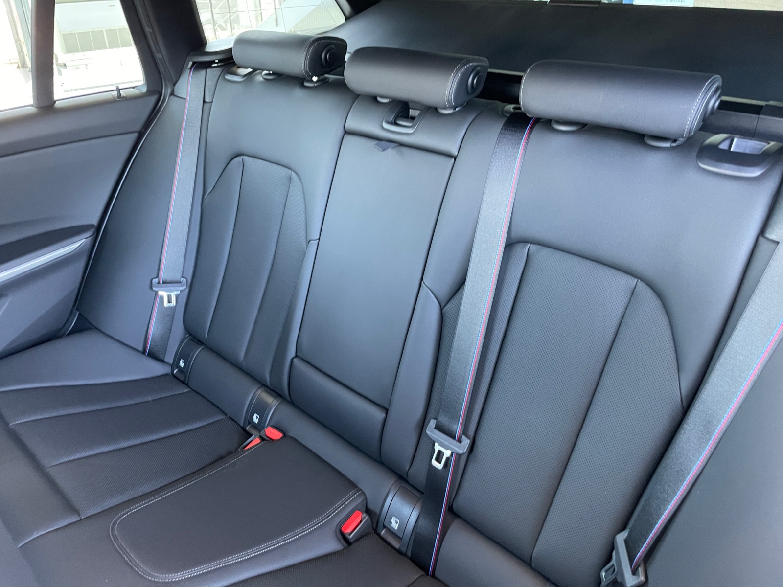 BMW Seria 3, 330E XDRIVE TOURING, 2024, 10623 km