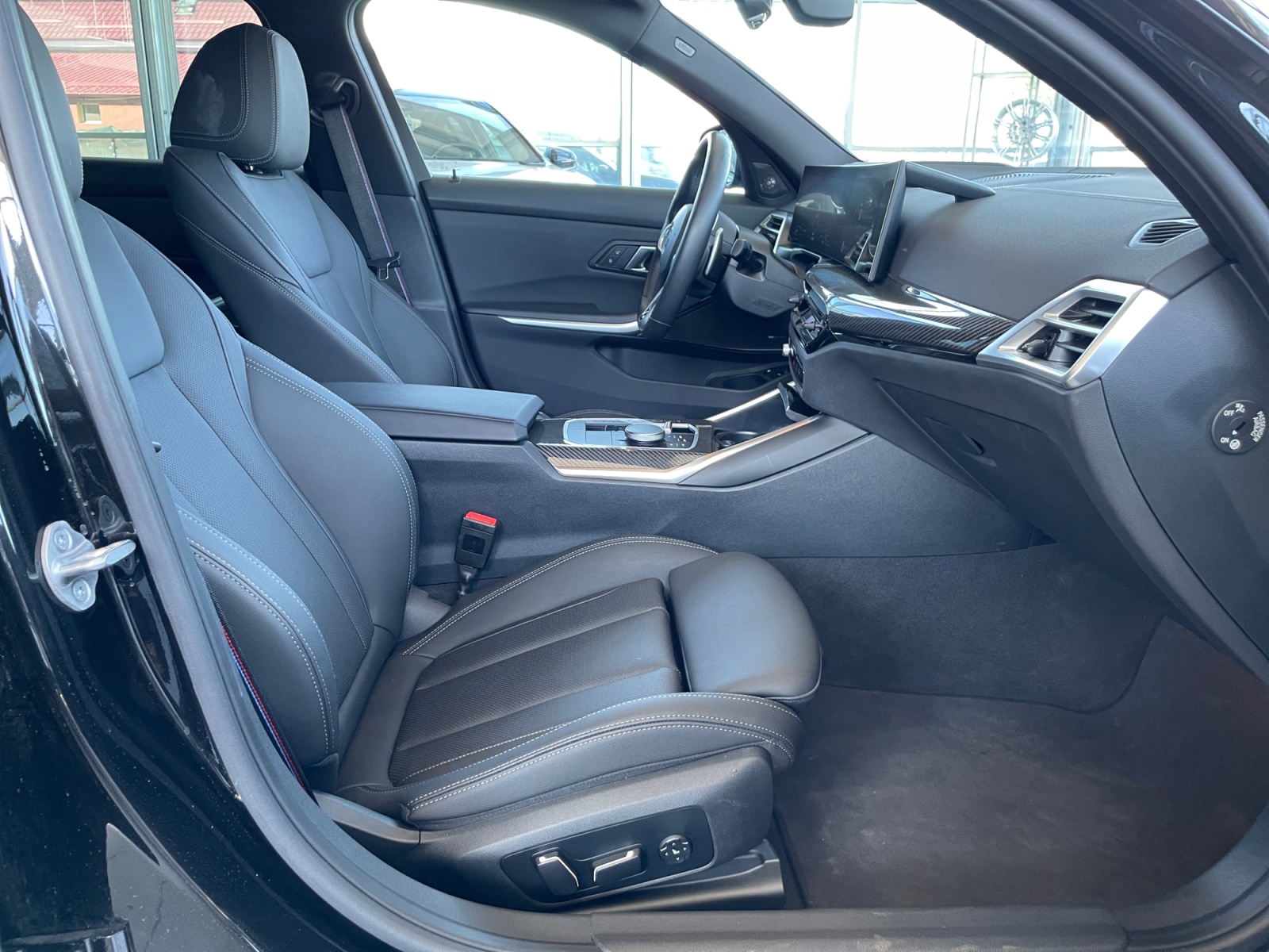 BMW Seria 3, 330E XDRIVE TOURING, 2024, 10623 km