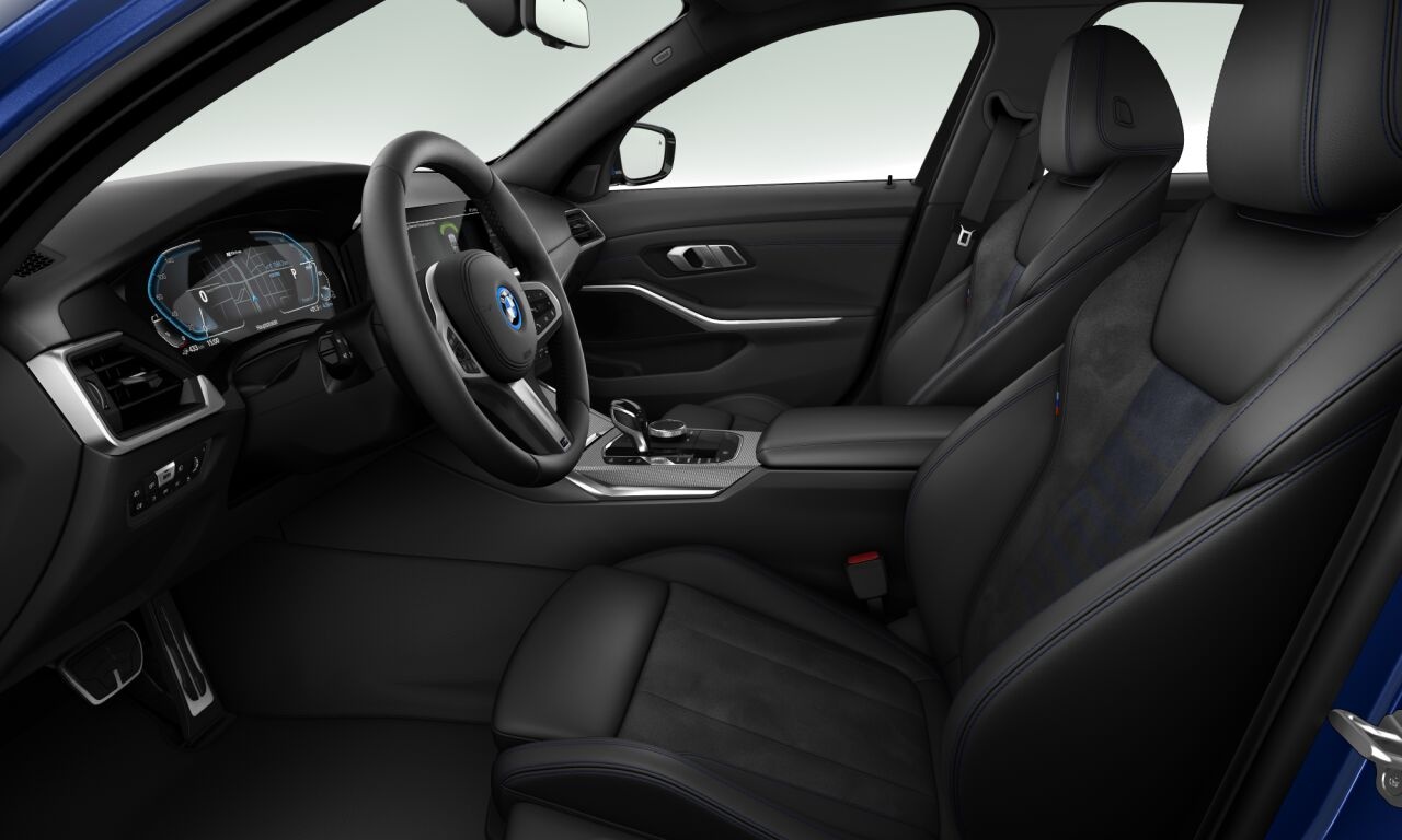 BMW Seria 3, 330E XDRIVE, 2022, 75301 km
